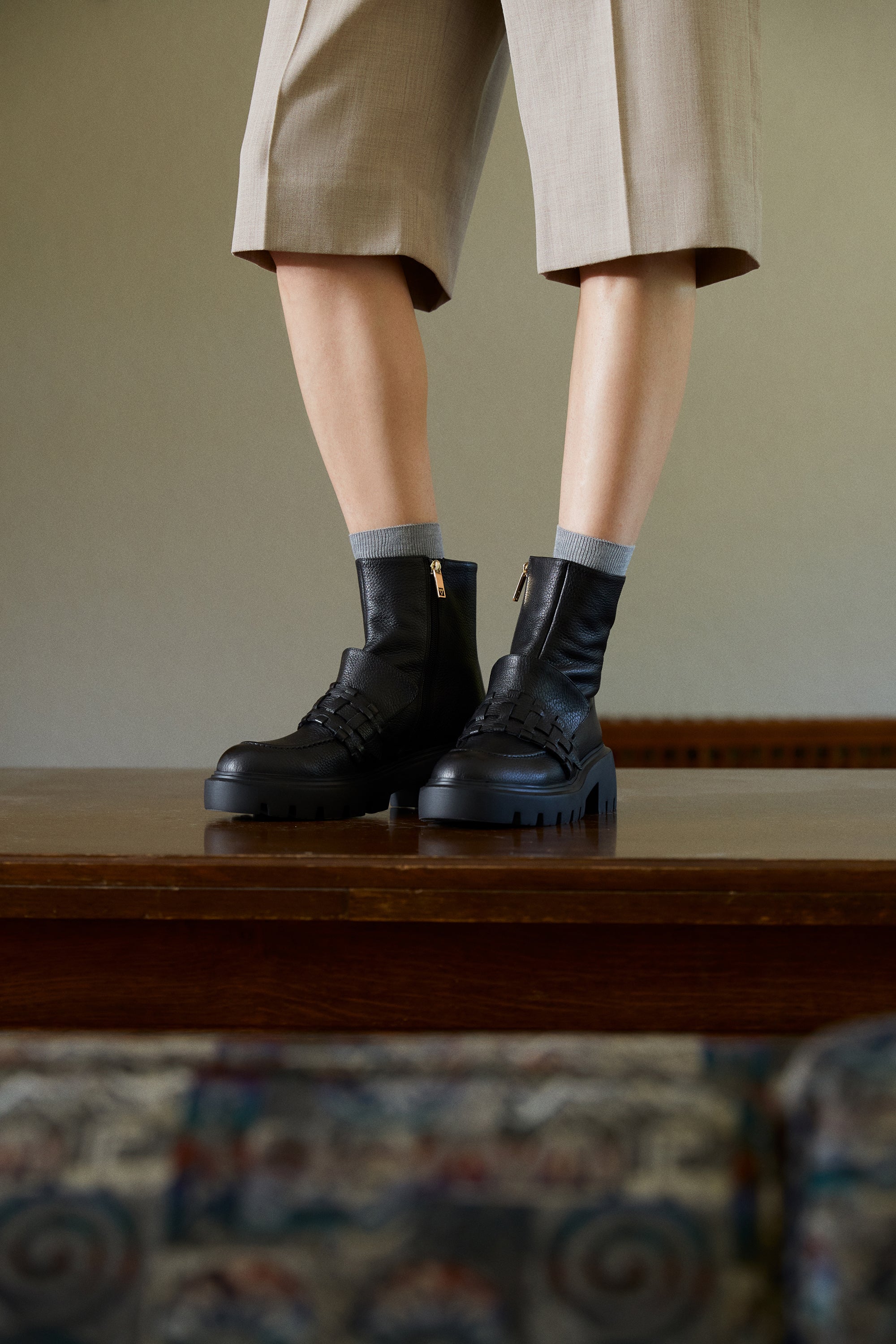 The Timeless Appeal of Leather Boots: A Wardrobe Essential