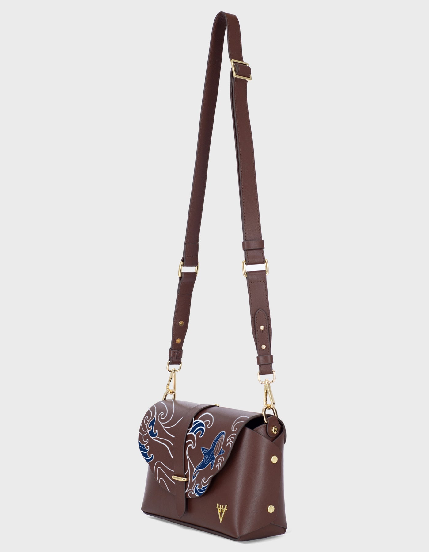 Hiva Atelier | Harmonia Shoulder Bag - Hand-Painted Nutshell | Beautiful and Versatile Leather Accessories