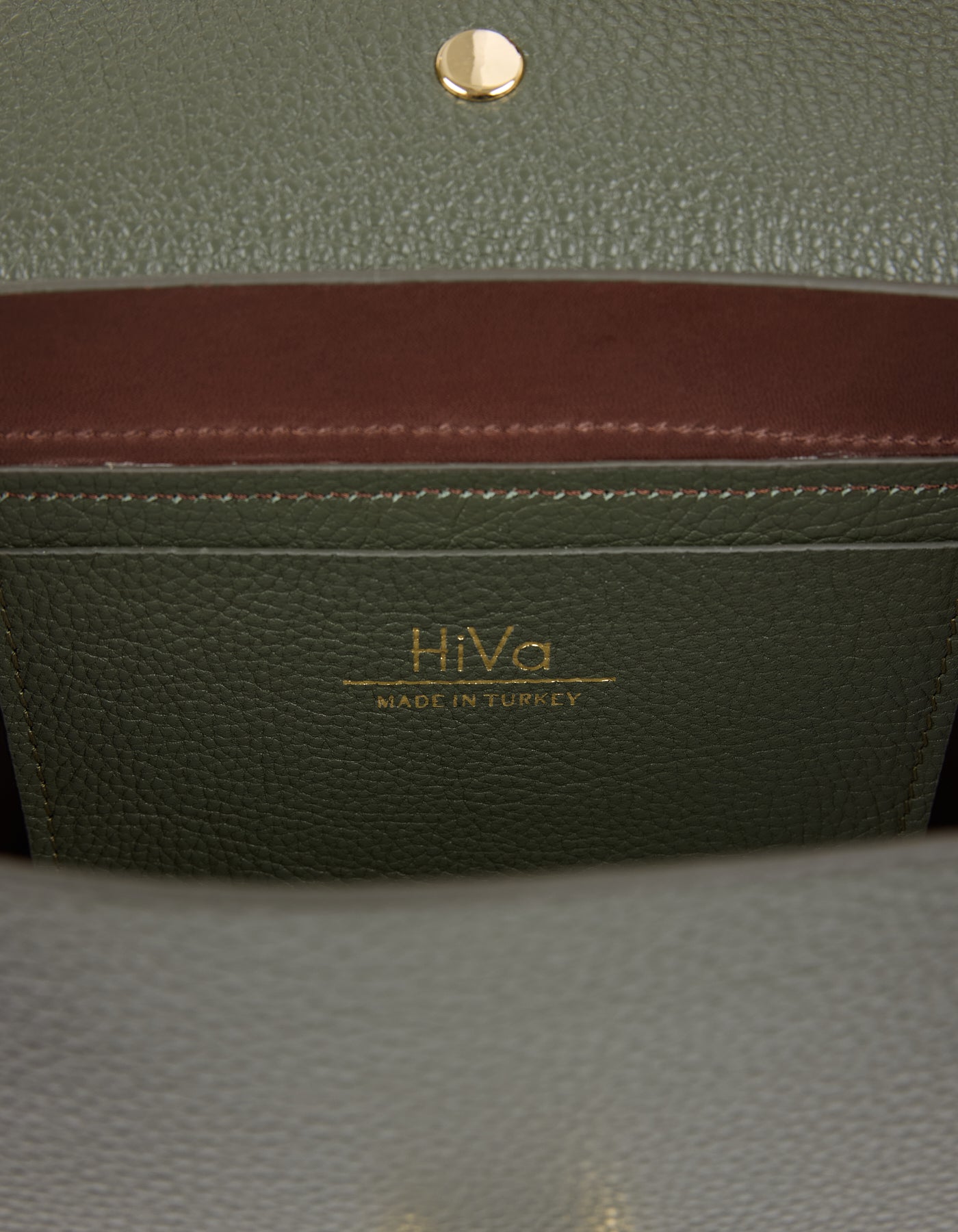 Hiva Atelier | Harmonia Shoulder Bag KHAKI | Beautiful and Versatile Leather Accessories