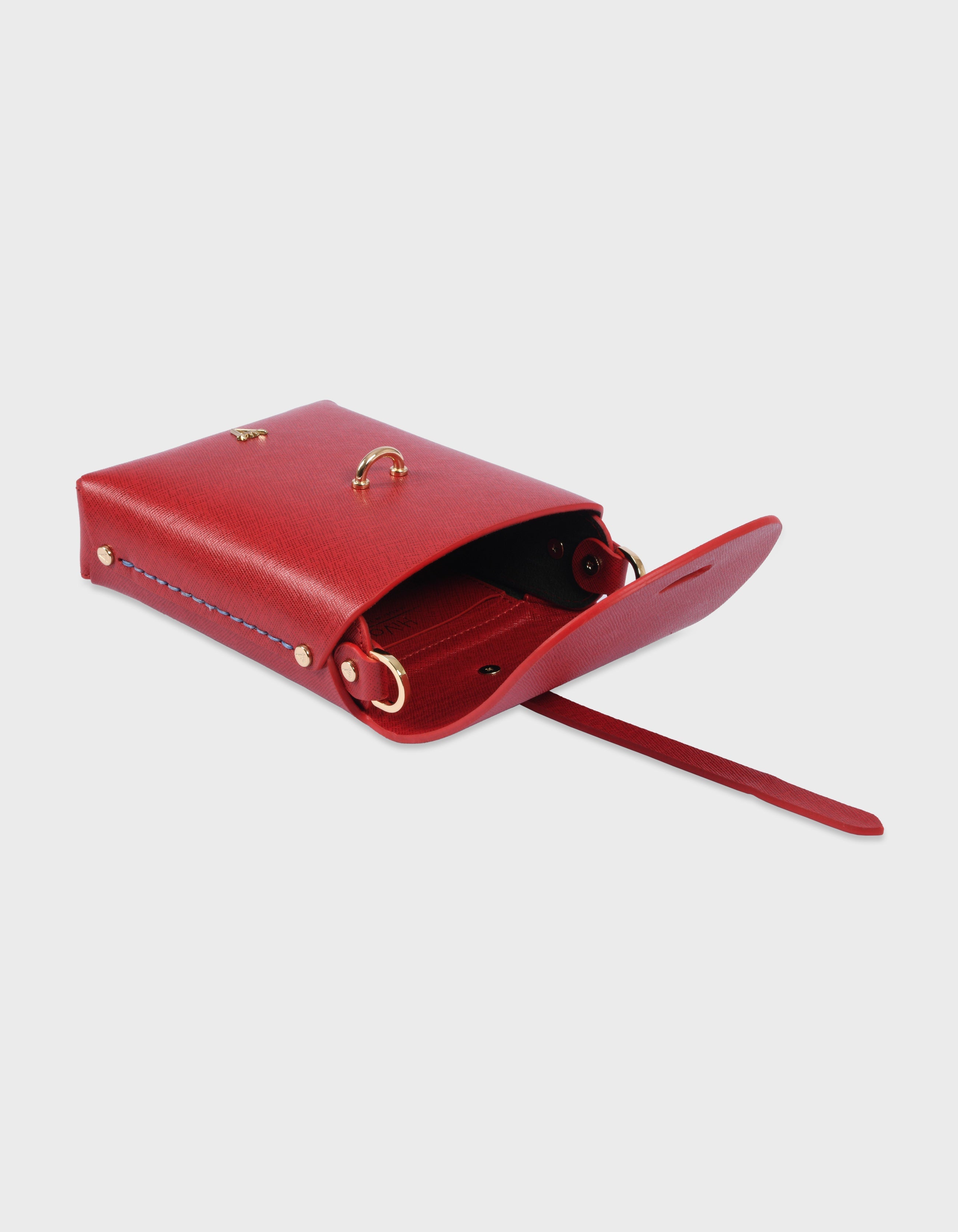 Hiva Atelier | Astrum Shoulder Bag RED | Beautiful and Versatile Leather Accessories