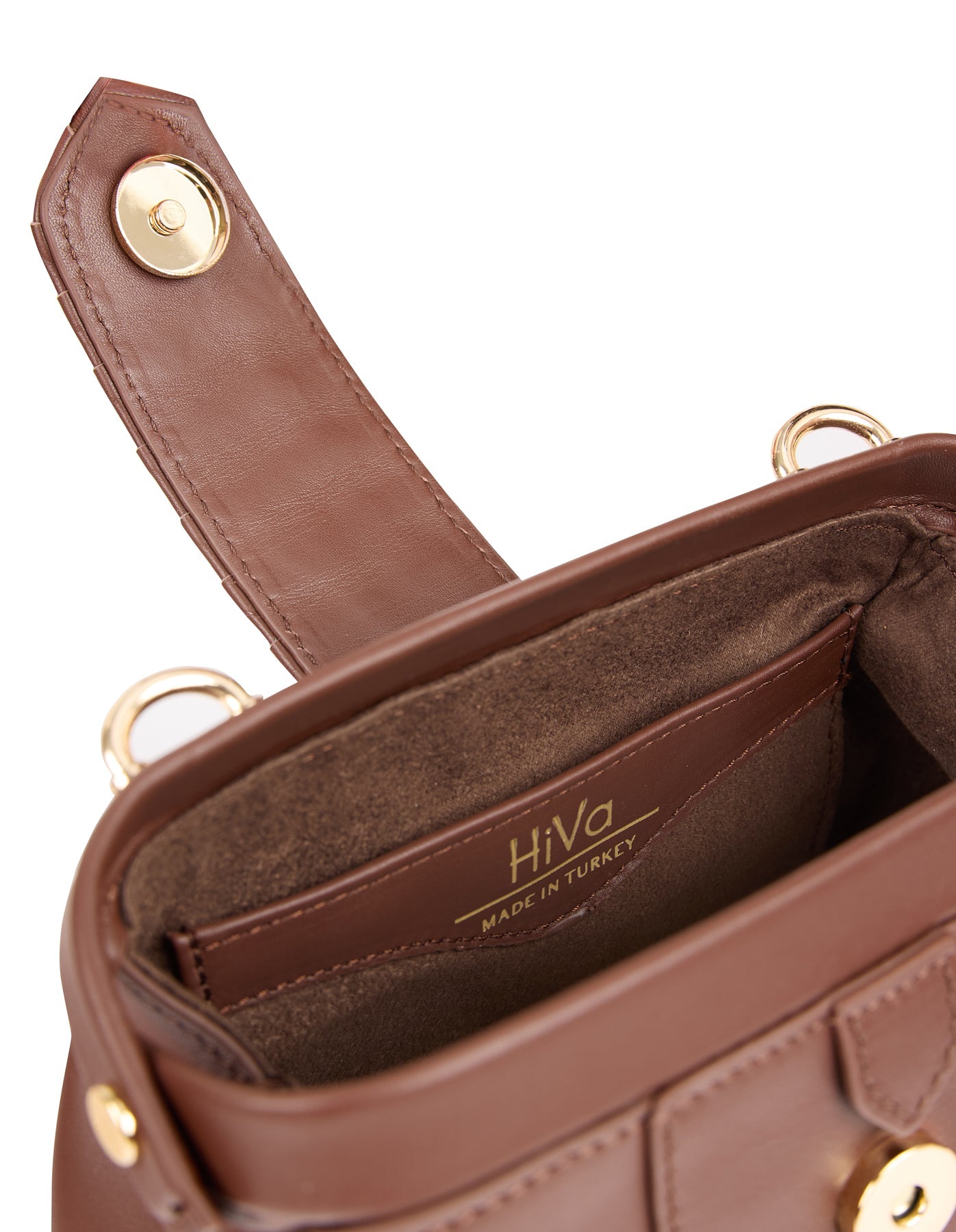 HiVa Atelier | Mini Nubes Doctor Bag NUTSHELL | Beautiful and Versatile Leather Accessories