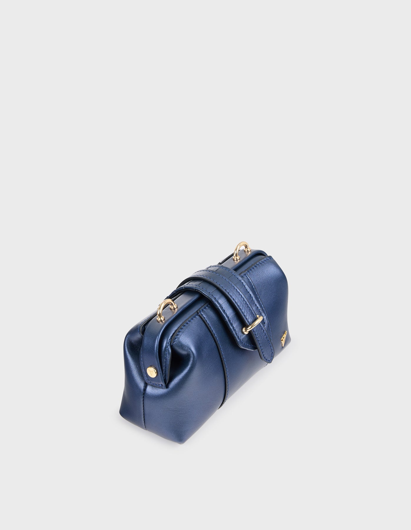 HiVa Atelier | Mini Nubes Doctor Bag NAVY | Beautiful and Versatile Leather Accessories