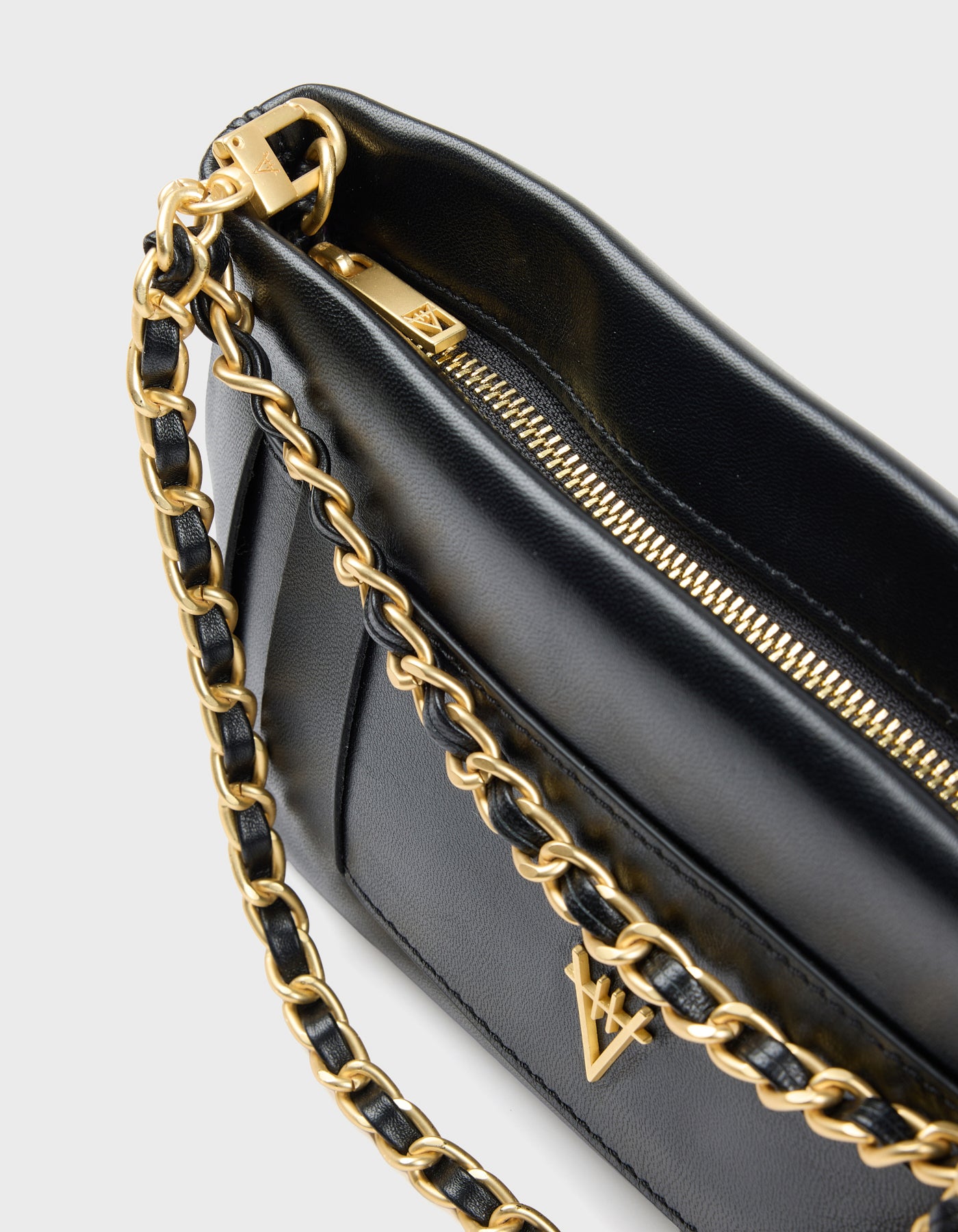 HiVa Atelier | Marise Clutch & Chain Bag BLACK | Beautiful and Versatile Leather Accessories