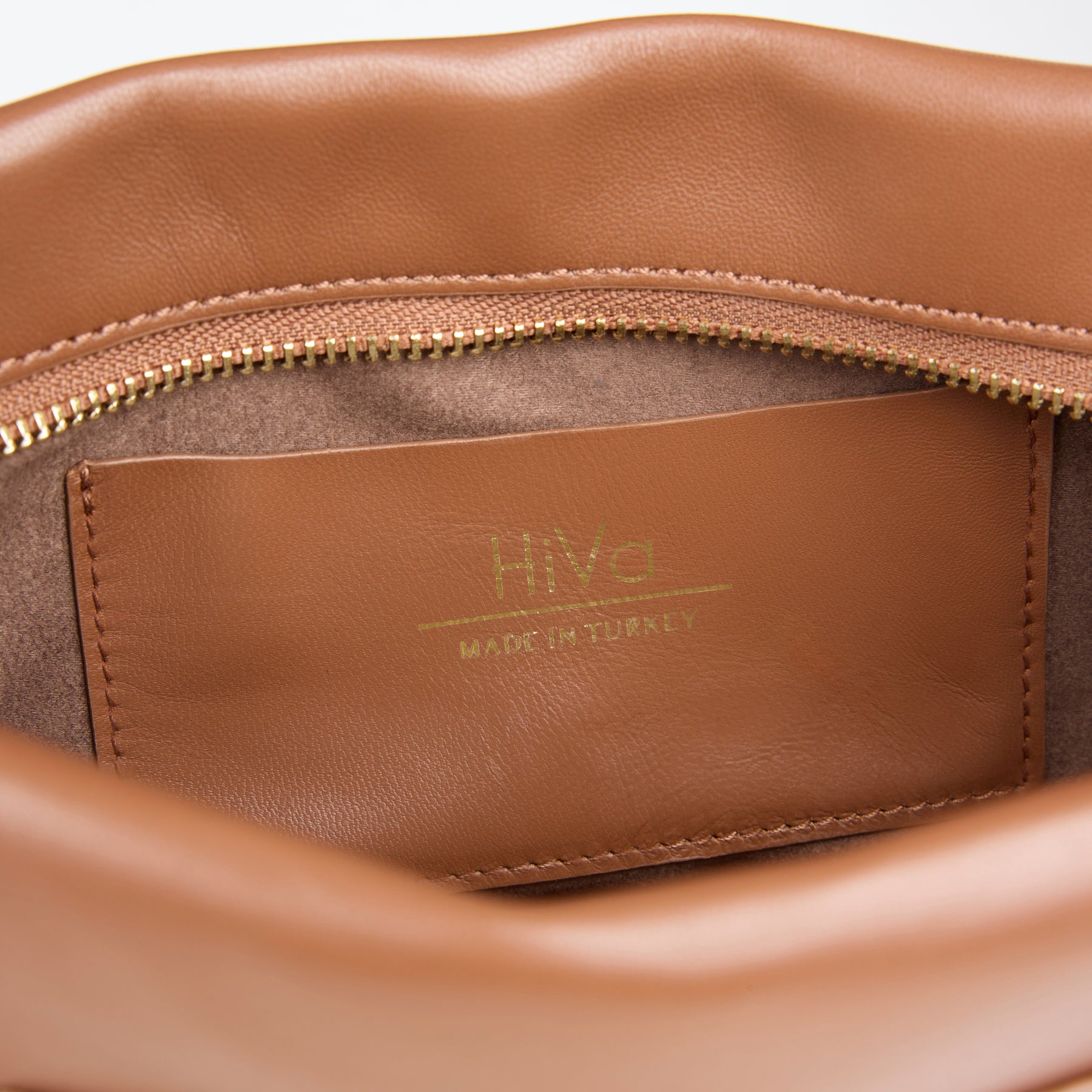 HiVa Atelier | Marise Clutch & Chain Bag WOOD | Beautiful and Versatile Leather Accessories