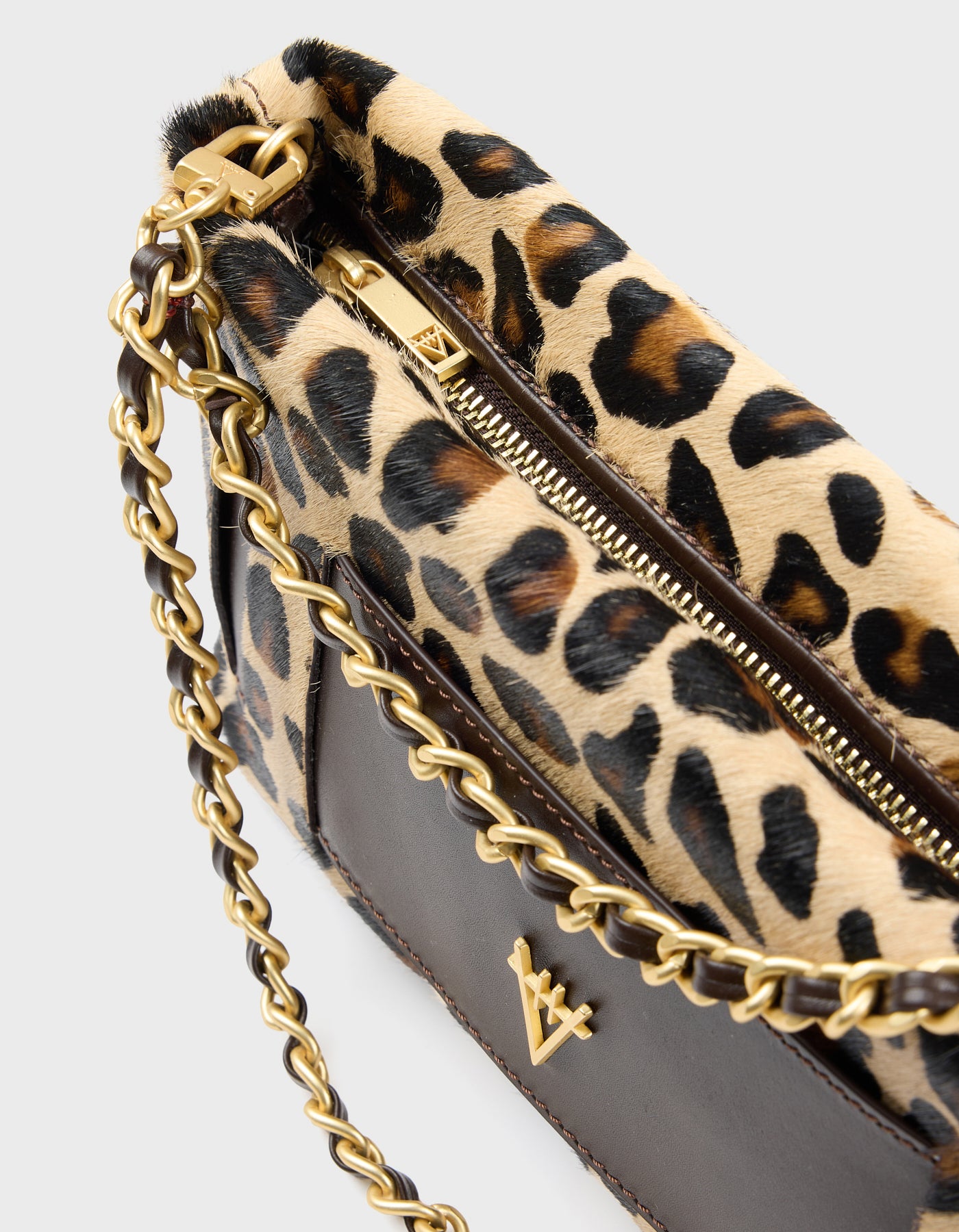 HiVa Atelier | Marise Clutch & Chain Bag LEOPARD | Beautiful and Versatile Leather Accessories