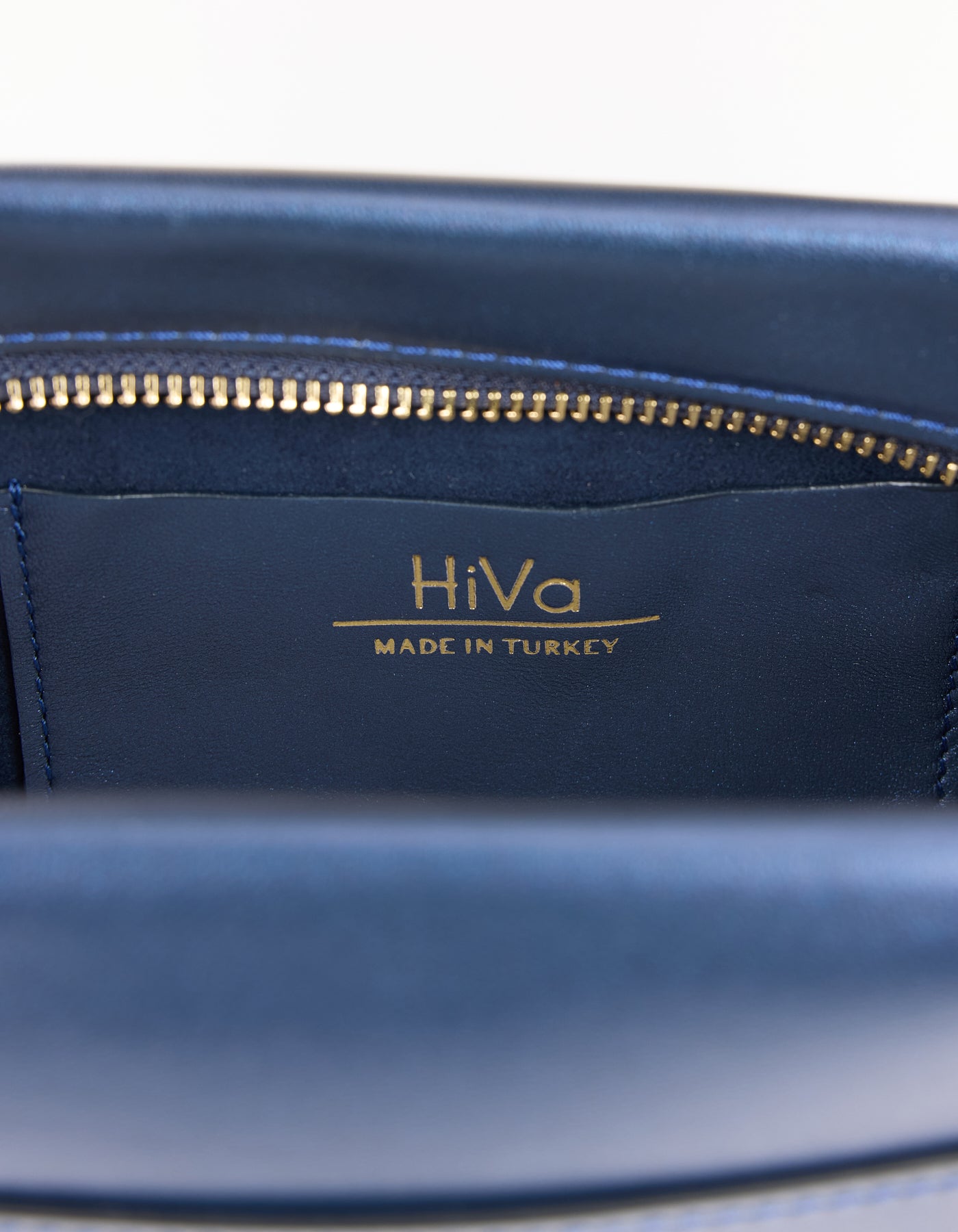 HiVa Atelier | Marise Clutch & Chain Bag MULLBERRY | Beautiful and Versatile Leather Accessories