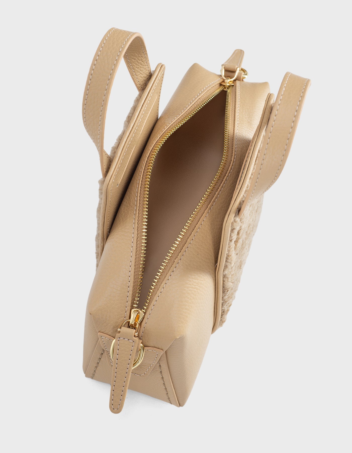 Hiva Atelier | Onsra Cylinder Crossbody Bag BISCUIT | Beautiful and Versatile Leather Accessories
