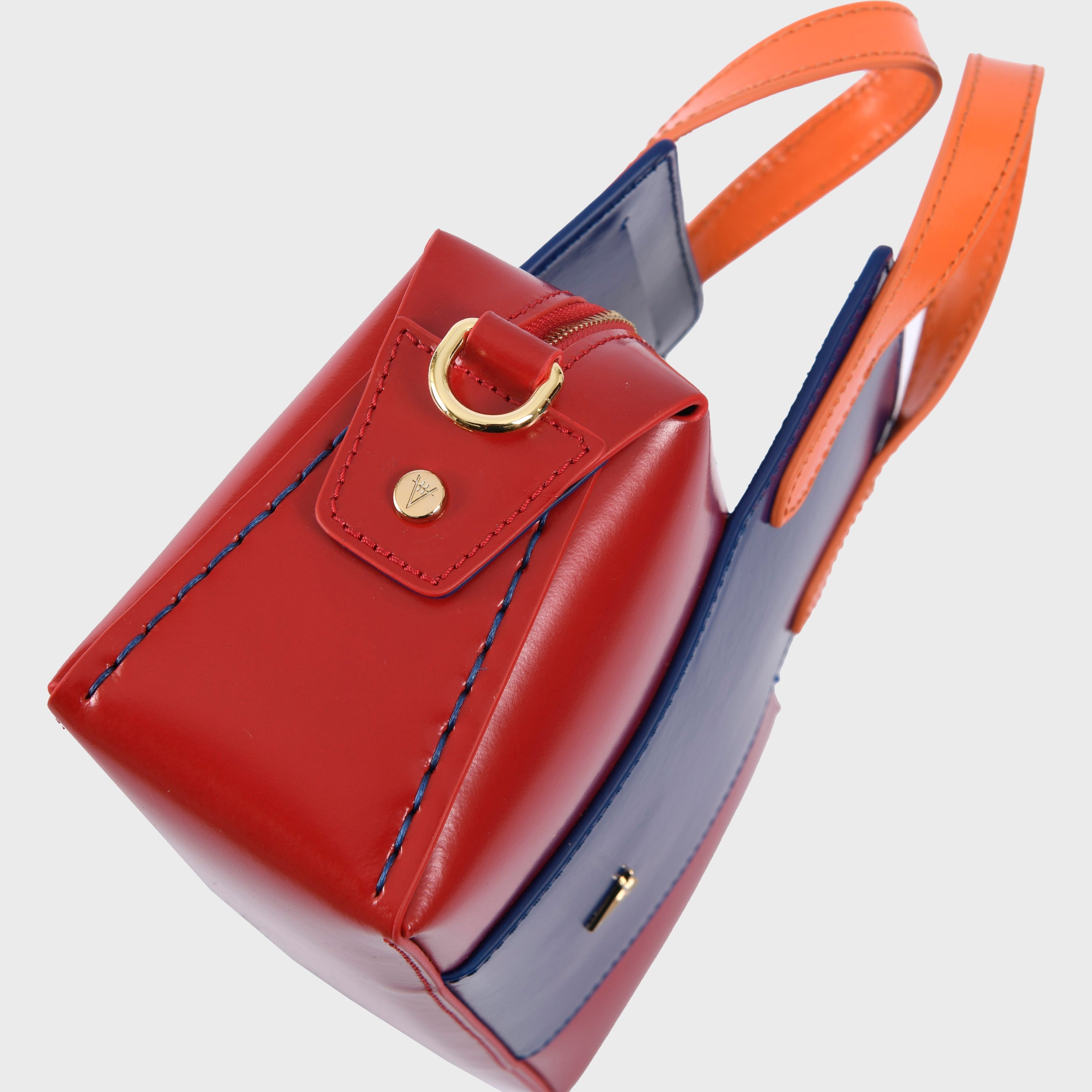 Onsra Cylinder Crossbody Bag