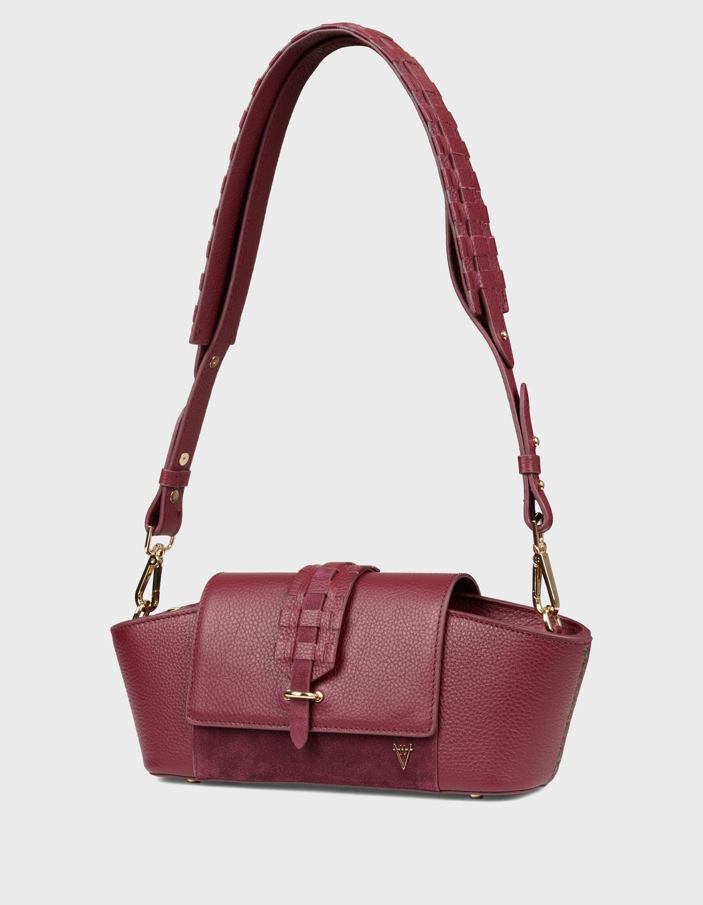 HiVa Atelier | Navis Shoulder Bag BURGUNDY | Beautiful and Versatile Leather Accessories