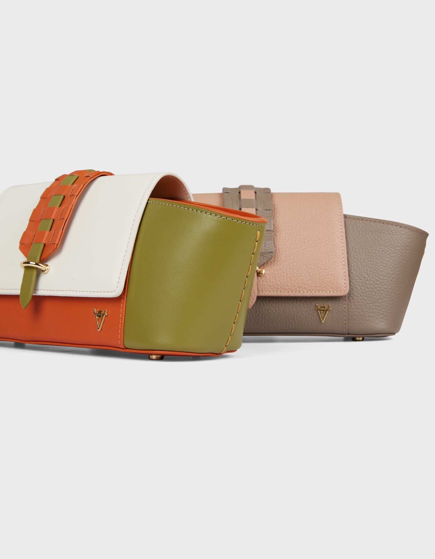 Navis Shoulder Bag