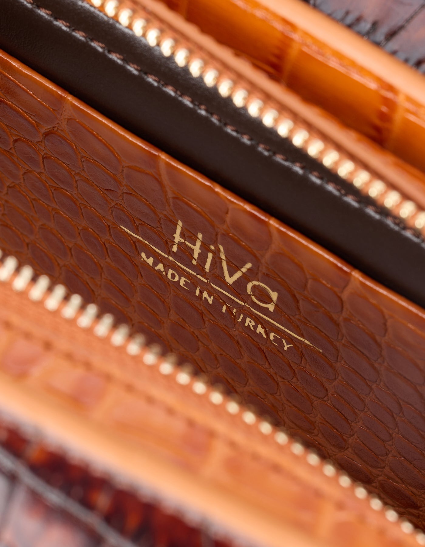 Navis Shoulder Bag