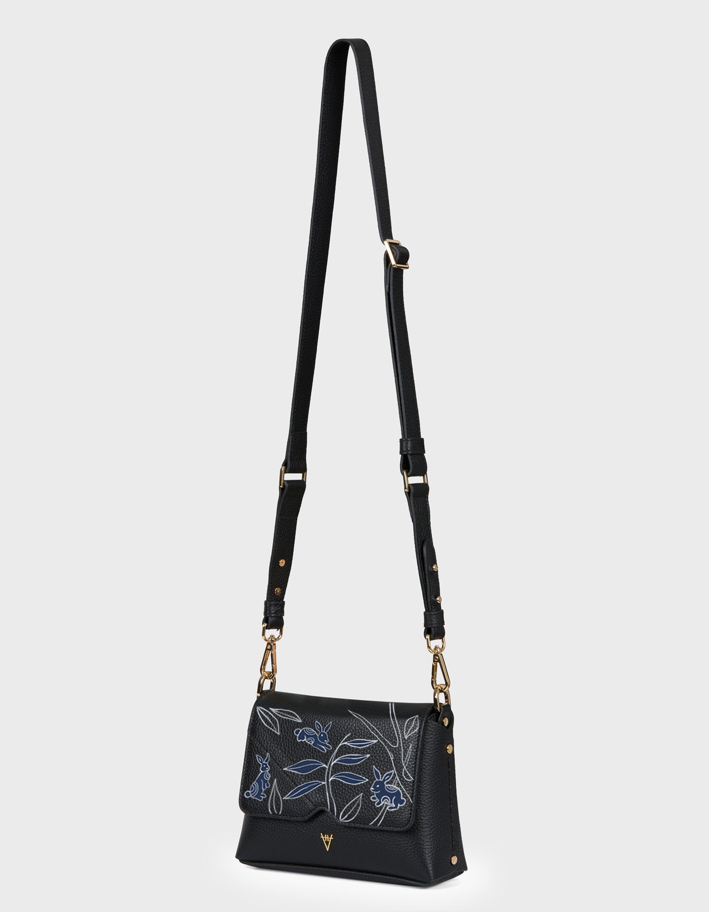 HiVa Atelier | Mare Shoulder Bag - Hand-Painted Black | Beautiful and Versatile Leather Accessories