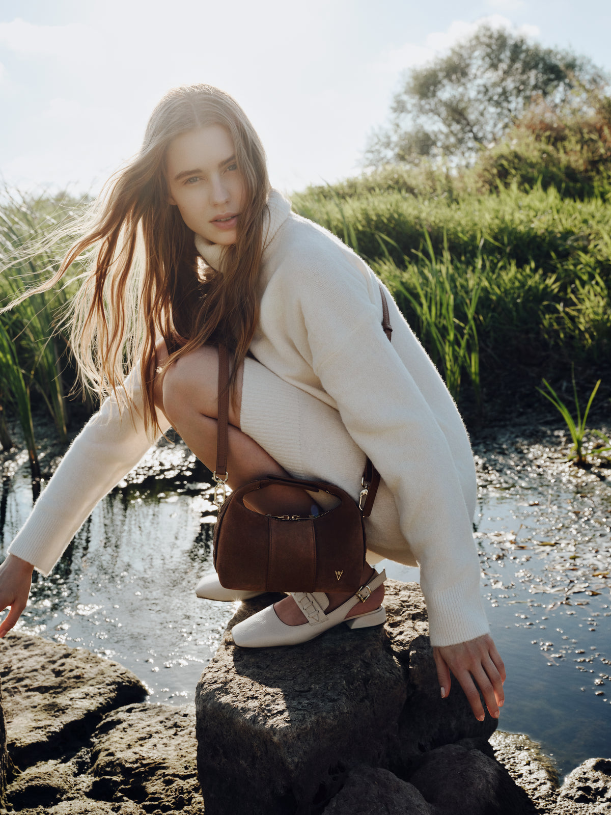 HiVa Atelier | Mini Croissant | Beautiful and Versatile Leather Accessories