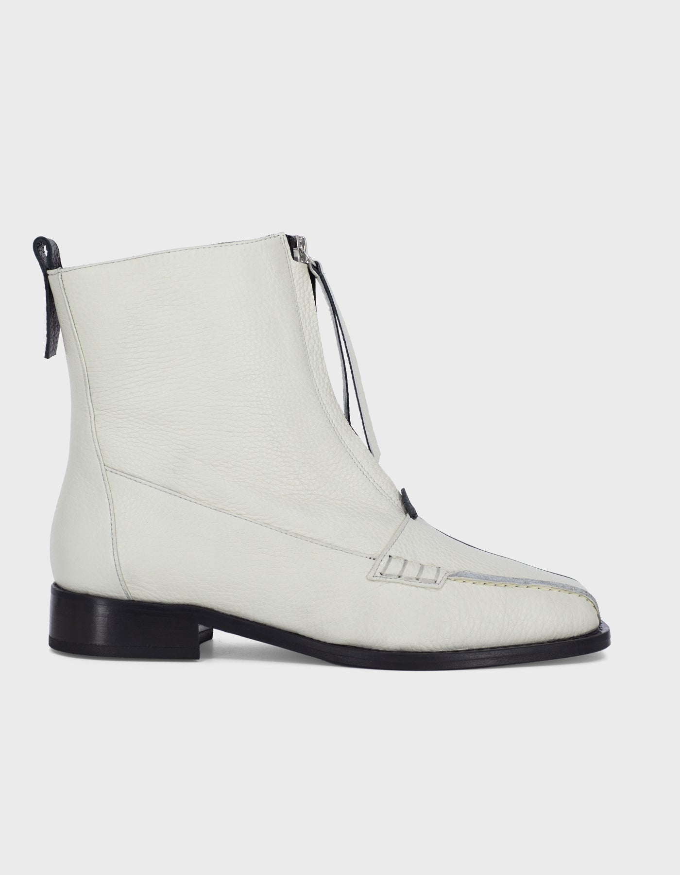 Hiva Atelier | Block Detail Ankle Boots BLACK & BONE | Beautiful and Versatile Leather Accessories