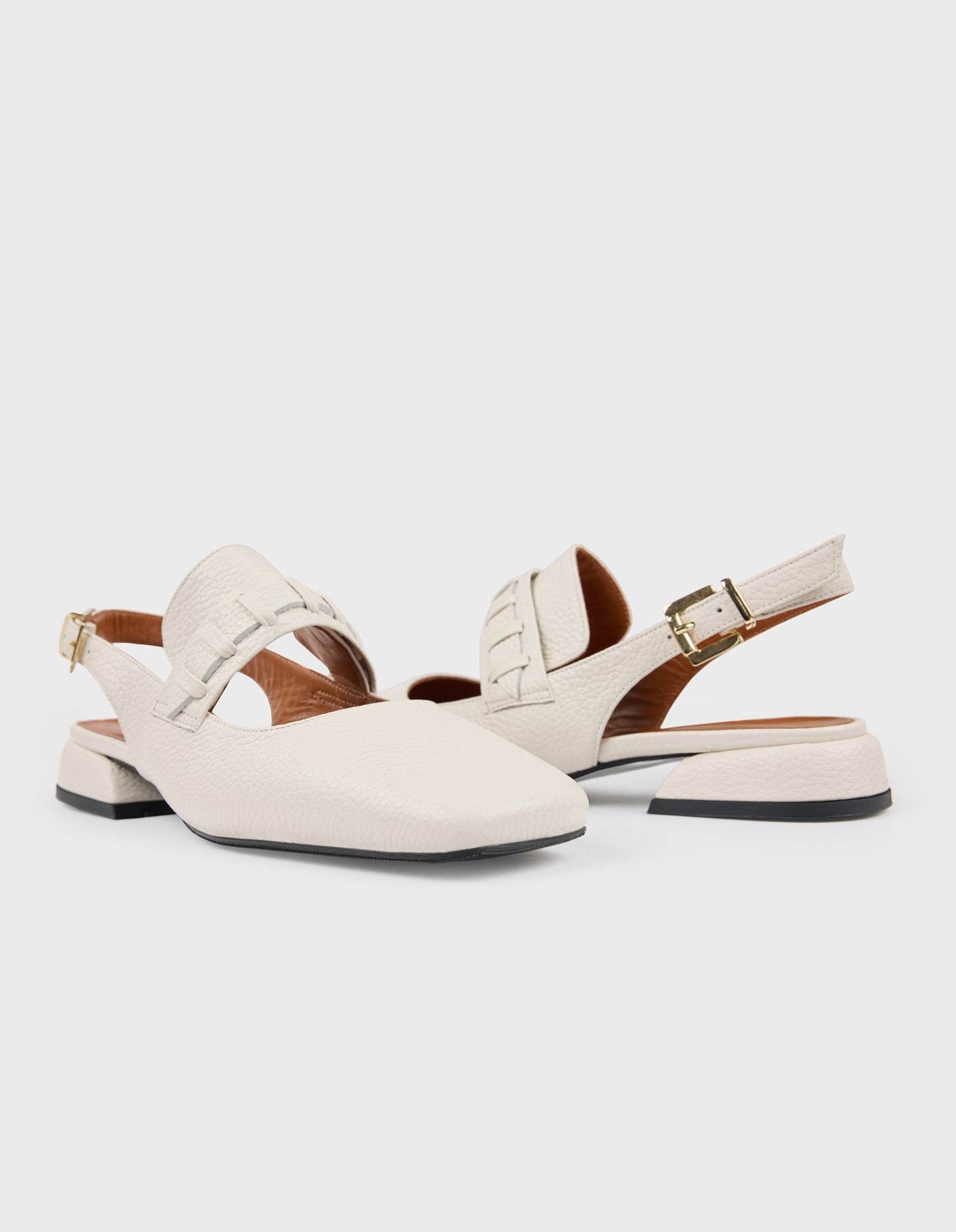 Hiva Atelier | Mary Jane Flat Bone | Beautiful and Versatile Leather Accessories