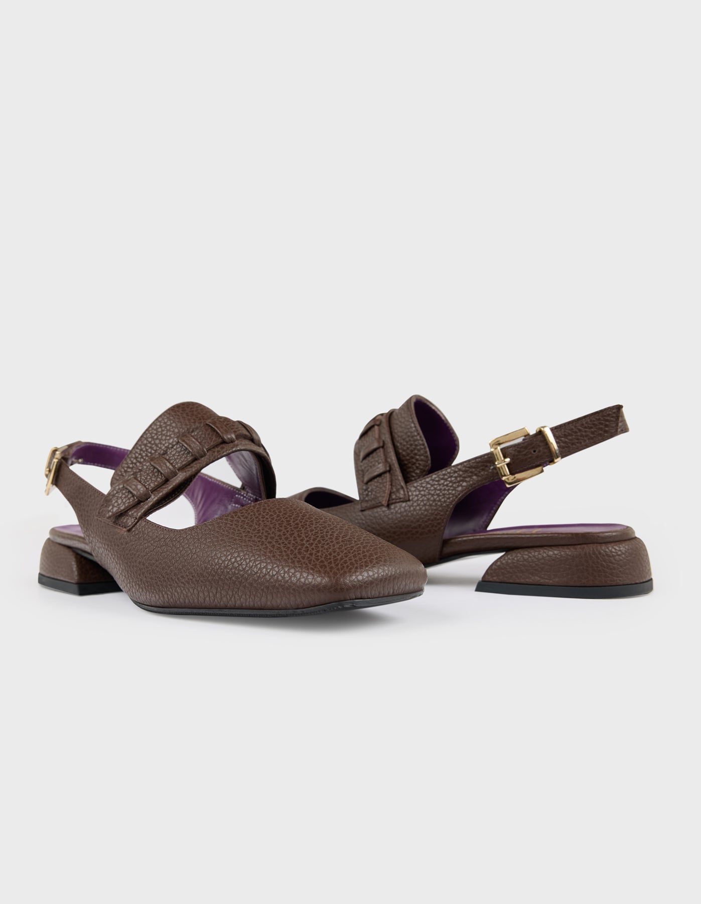 Hiva Atelier | Mary Jane Flat Nutshell | Beautiful and Versatile Leather Accessories