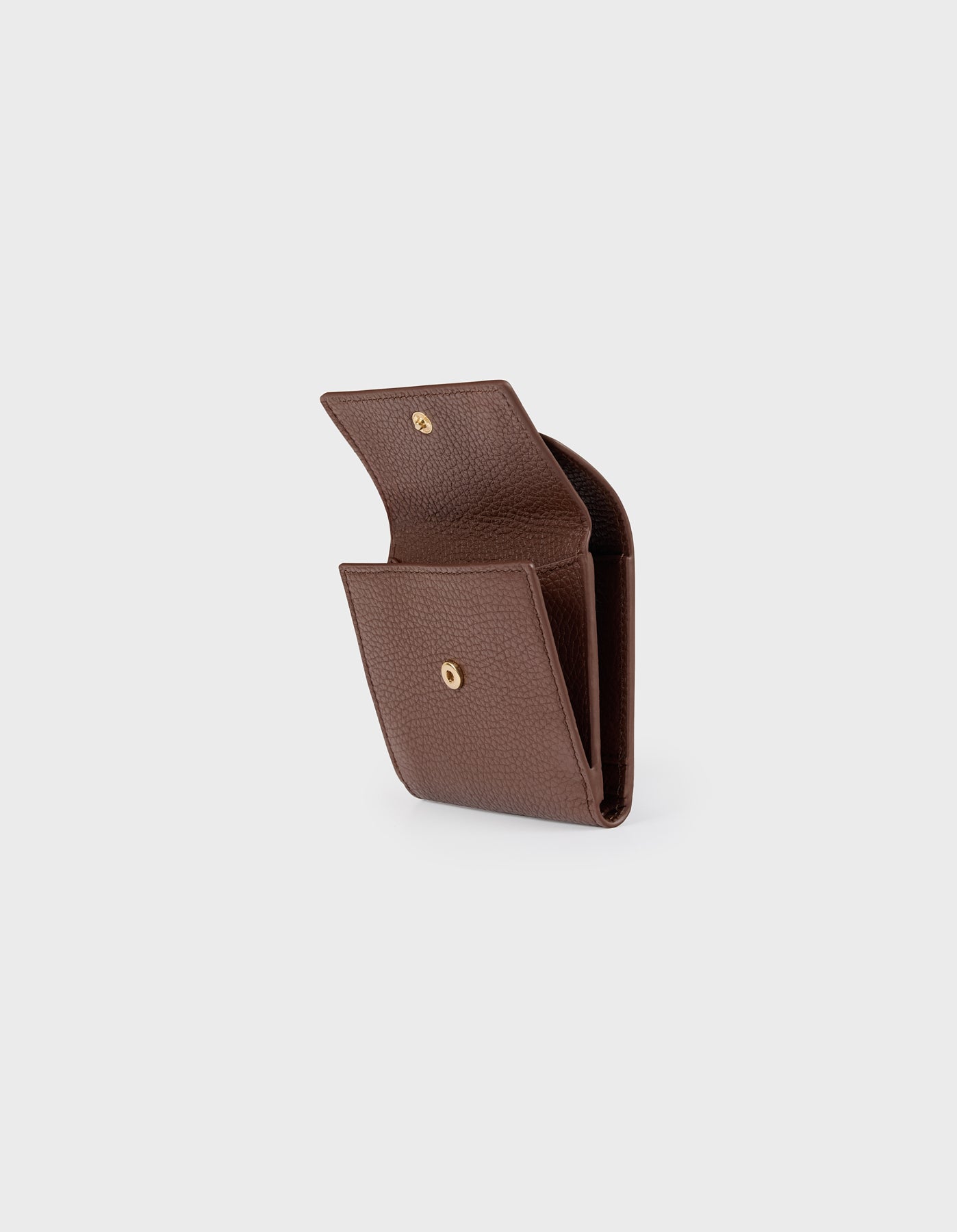 HiVa Atelier | Larus Compact Wallet NUTSHELL | Beautiful and Versatile Leather Accessories