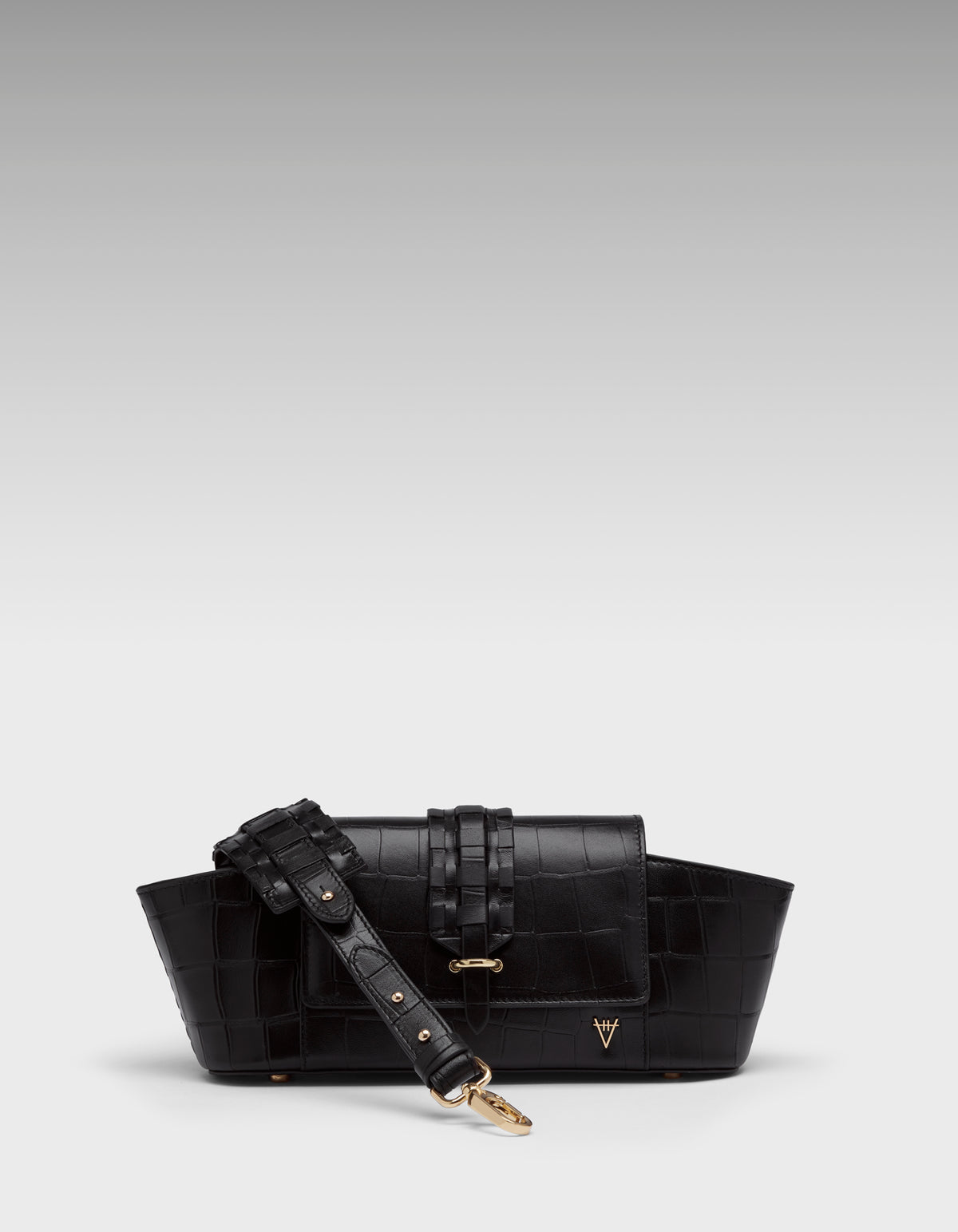 HiVa Atelier | Navis Shoulder Bag Black | Beautiful and Versatile Leather Accessories