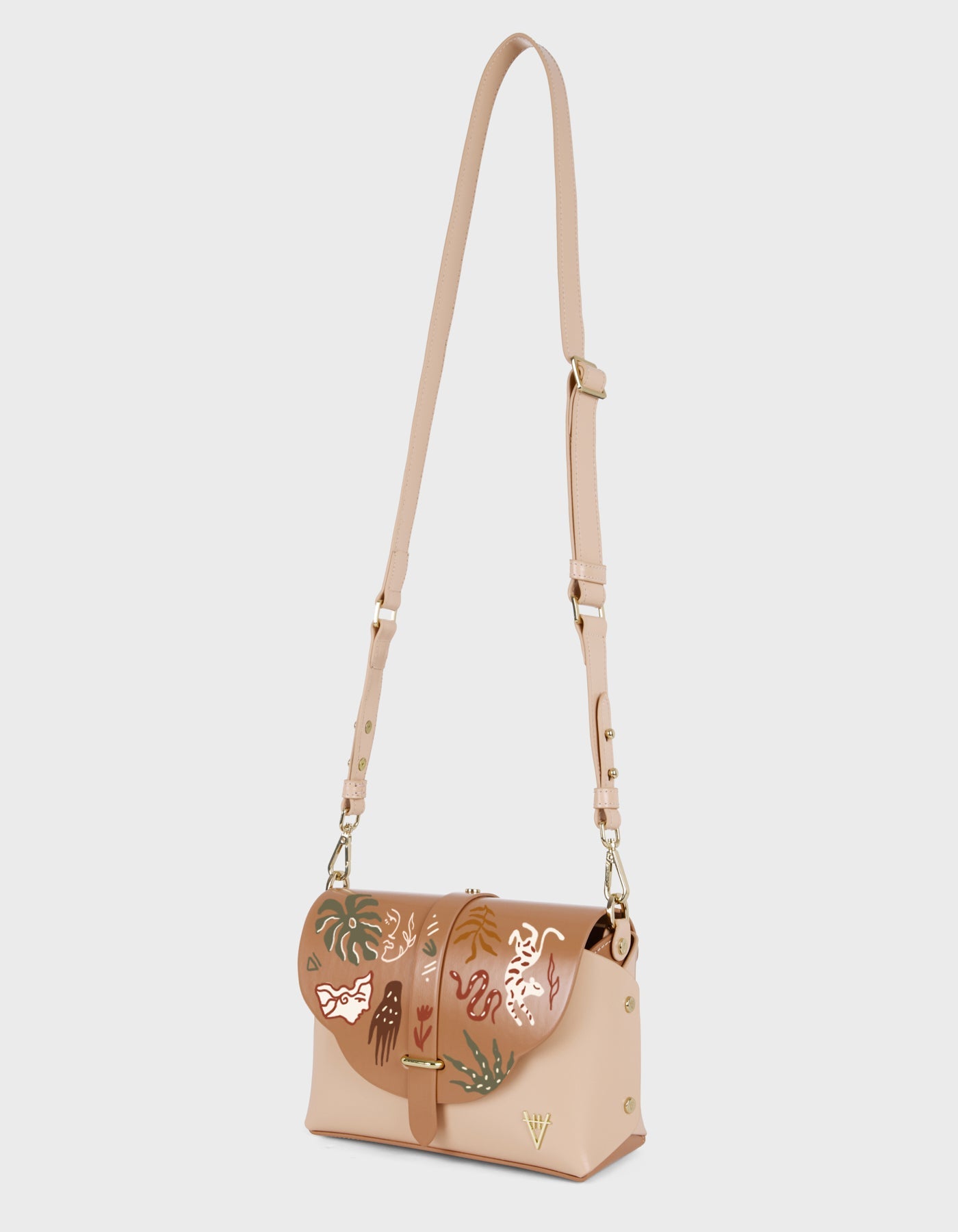 Hiva Atelier | Harmonia Shoulder Bag - Hand-Painted Wood Tales of Terra | Beautiful and Versatile Leather Accessories