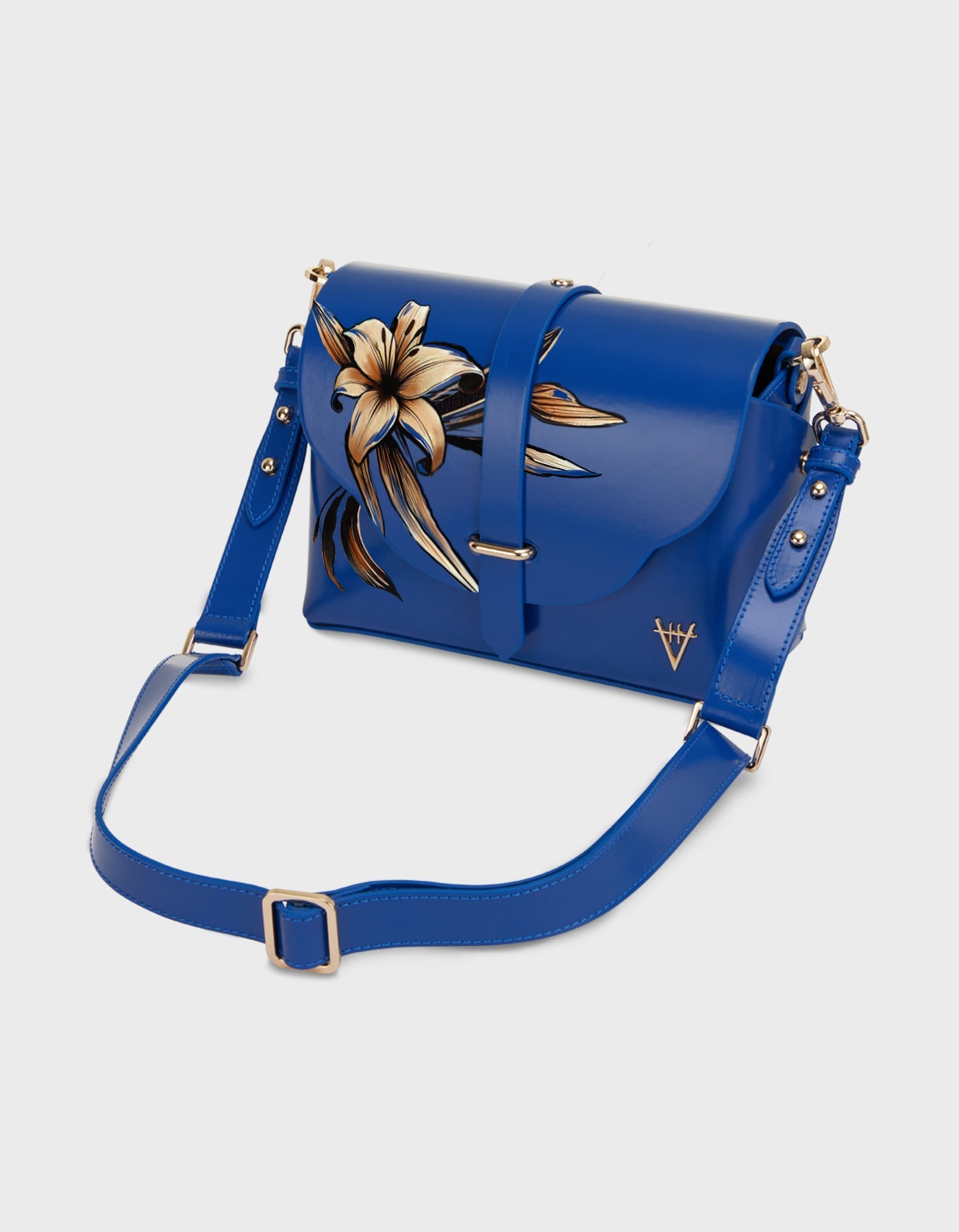 Hiva Atelier | Harmonia Shoulder Bag - Hand-Painted Peach & Nude Wild Myth | Beautiful and Versatile Leather Accessories