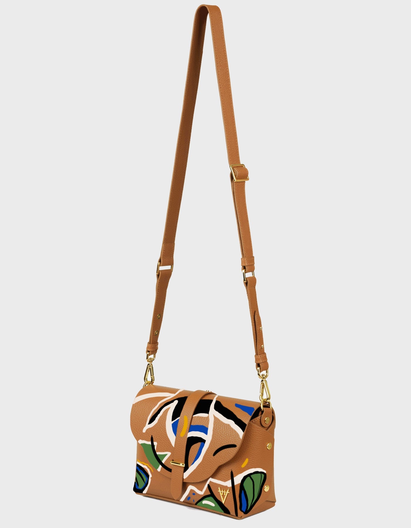 Hiva Atelier | Harmonia Shoulder Bag - Hand-Painted Wood Tales of Terra | Beautiful and Versatile Leather Accessories