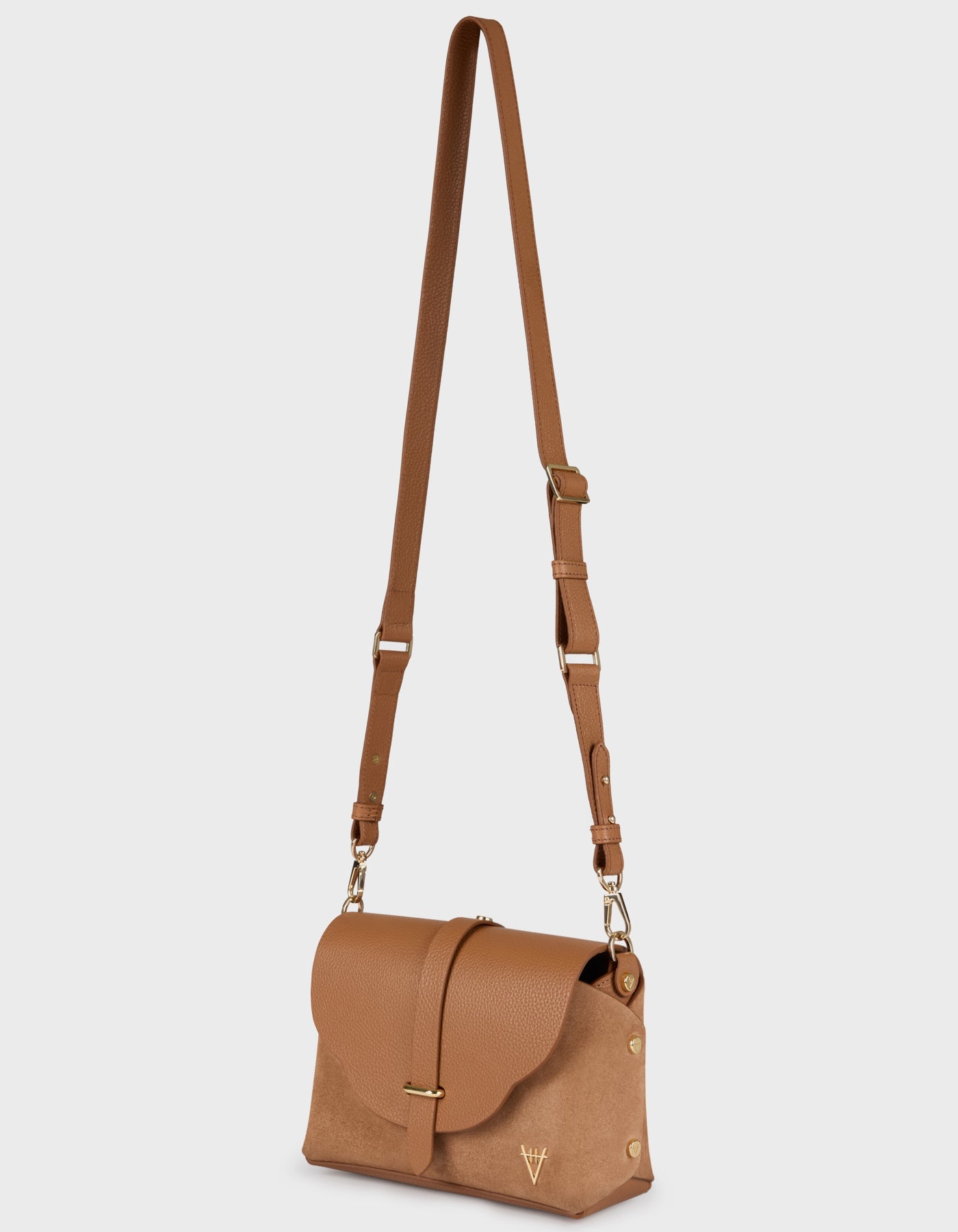 Hiva Atelier | Harmonia Shoulder Bag WOOD SUEDE | Beautiful and Versatile Leather Accessories