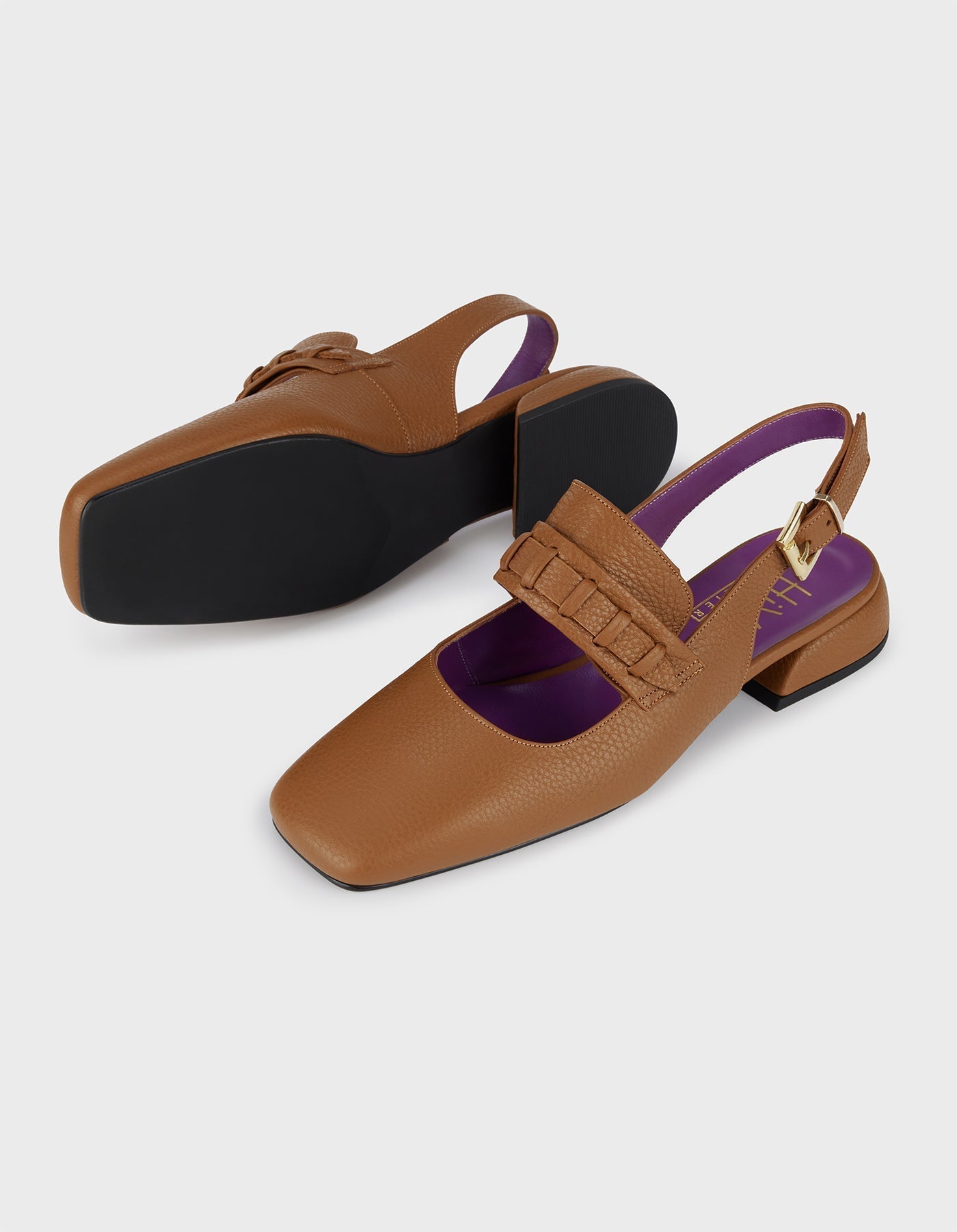 Hiva Atelier | Mary Jane Flat Wood | Beautiful and Versatile Leather Accessories