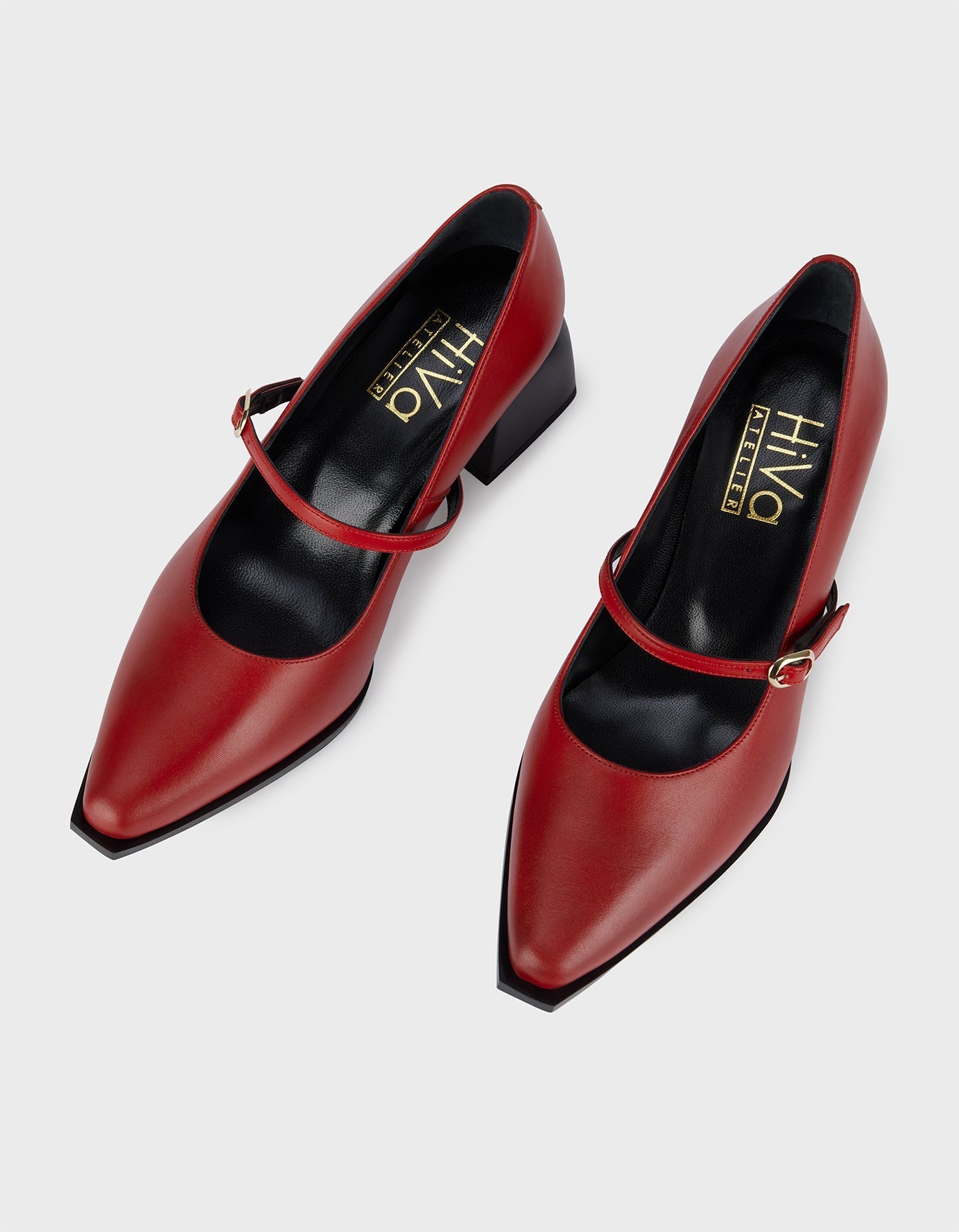 Hiva Atelier | Mary Jane Pumps Red | Beautiful and Versatile Leather Accessories
