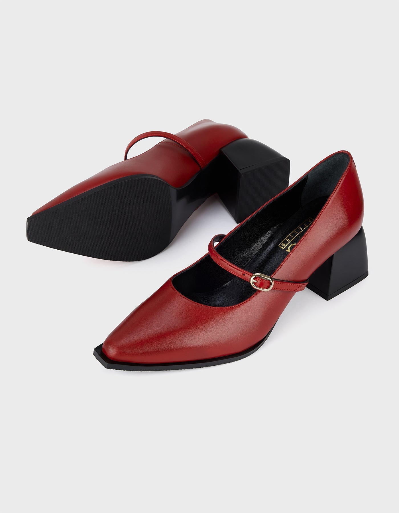 Hiva Atelier | Mary Jane Pumps Red | Beautiful and Versatile Leather Accessories