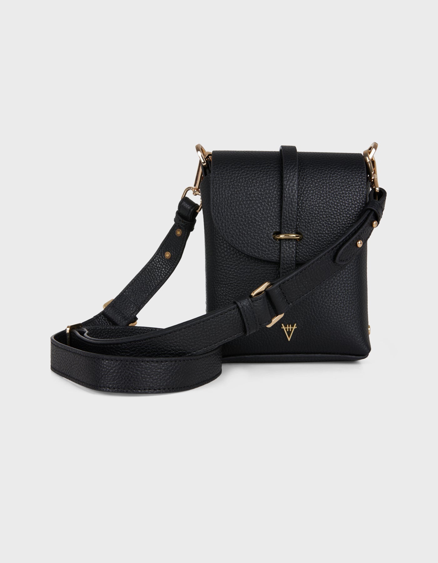 Hiva Atelier | Astrum Shoulder Bag BLACK | Beautiful and Versatile Leather Accessories