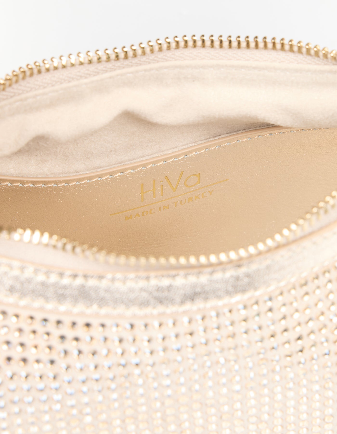 Hiva Atelier | Mini Croissant GOLD | Beautiful and Versatile Leather Accessories