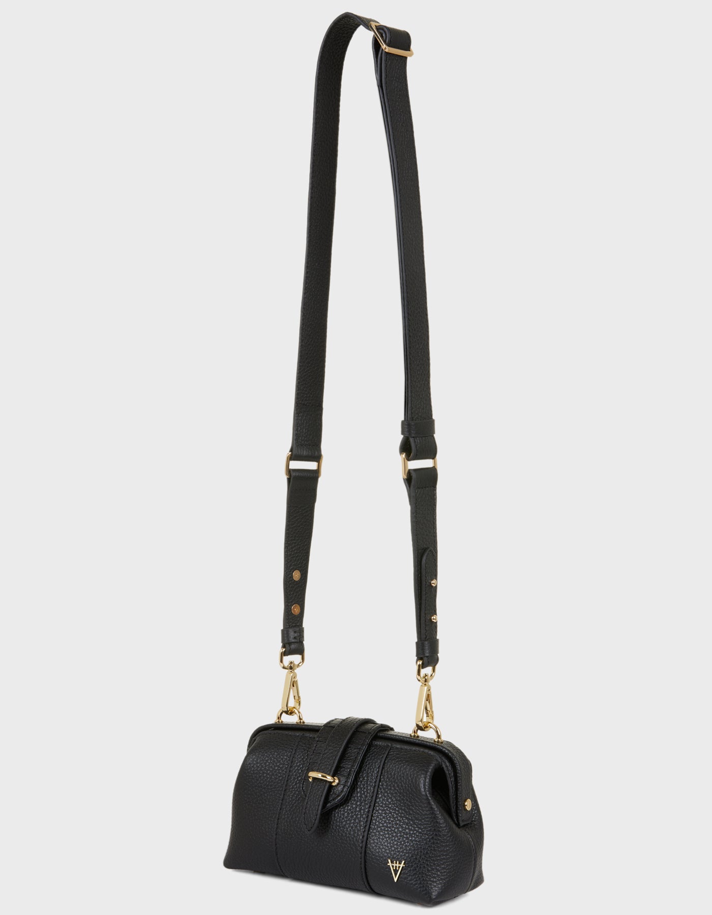 HiVa Atelier | Mini Nubes Doctor Bag BLACK | Beautiful and Versatile Leather Accessories