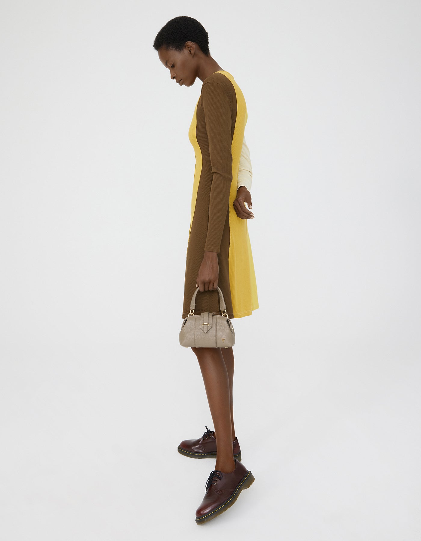 HiVa Atelier | Mini Nubes Doctor Bag DEEP EMERALD | Beautiful and Versatile Leather Accessories