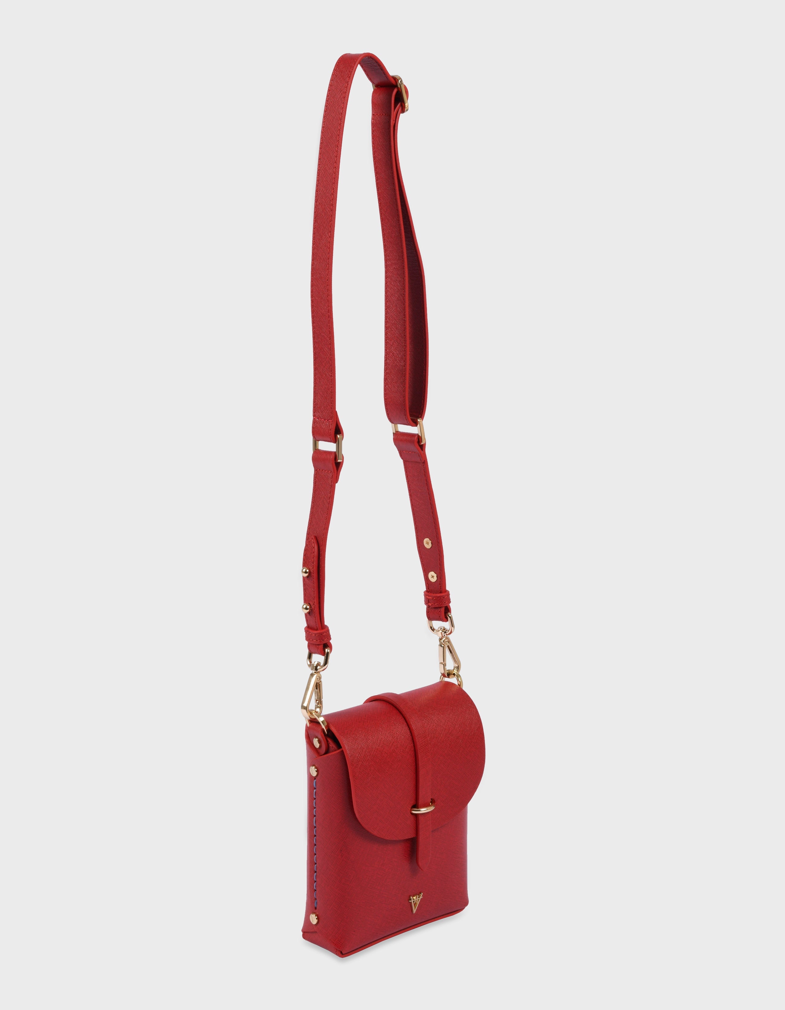Hiva Atelier | Astrum Shoulder Bag RED | Beautiful and Versatile Leather Accessories