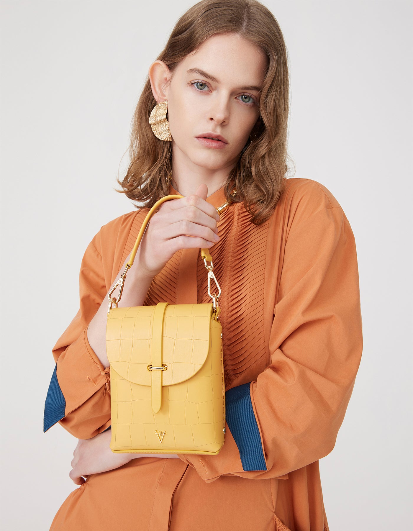 Astrum Shoulder Bag