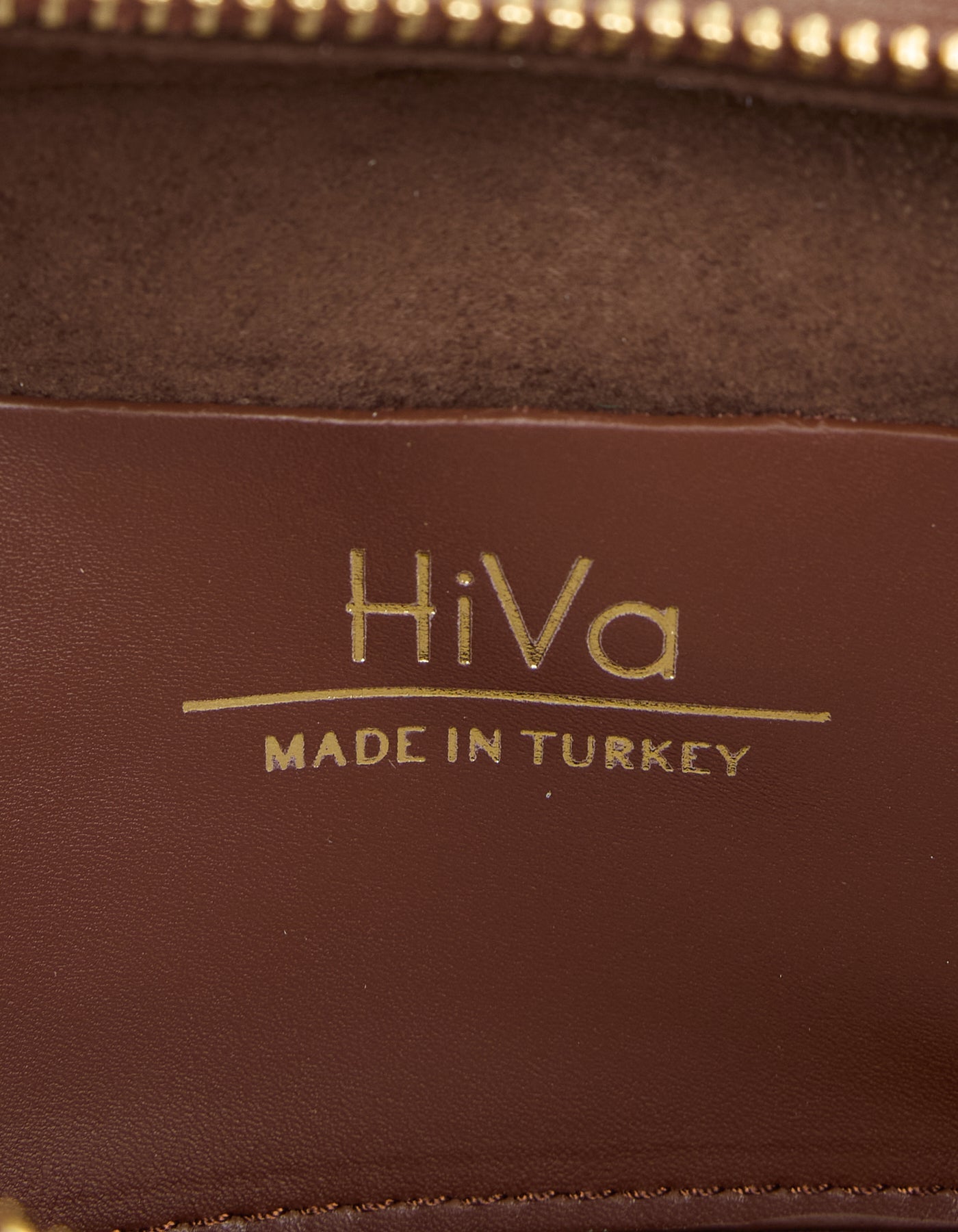 HiVa Atelier | Micro Bowling Bag NUTSHELL | Beautiful and Versatile Leather Accessories