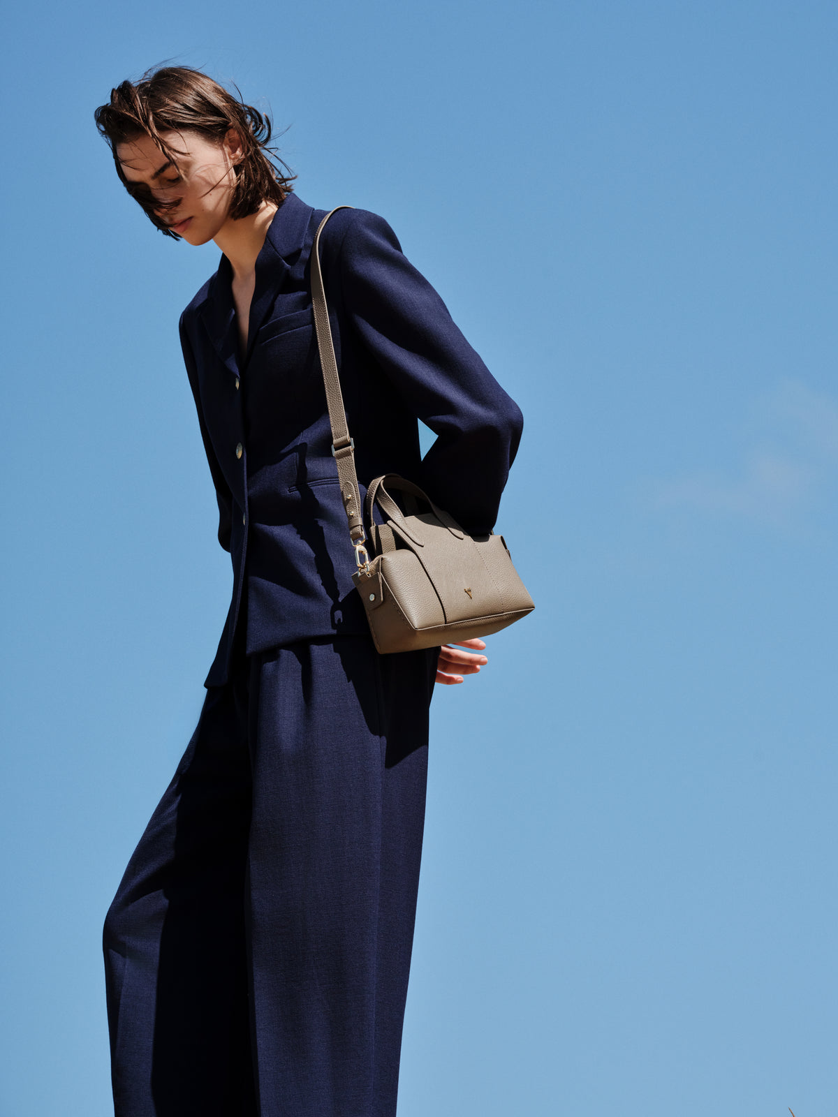 HiVa Atelier | Onsra Cylinder Crossbody Bag | Beautiful and Versatile Leather Accessories
