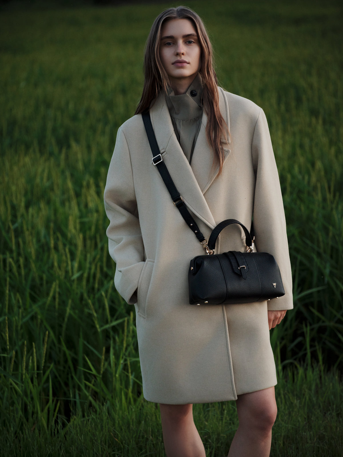 HiVa Atelier | Nubes Doctor Bag | Beautiful and Versatile Leather Accessories