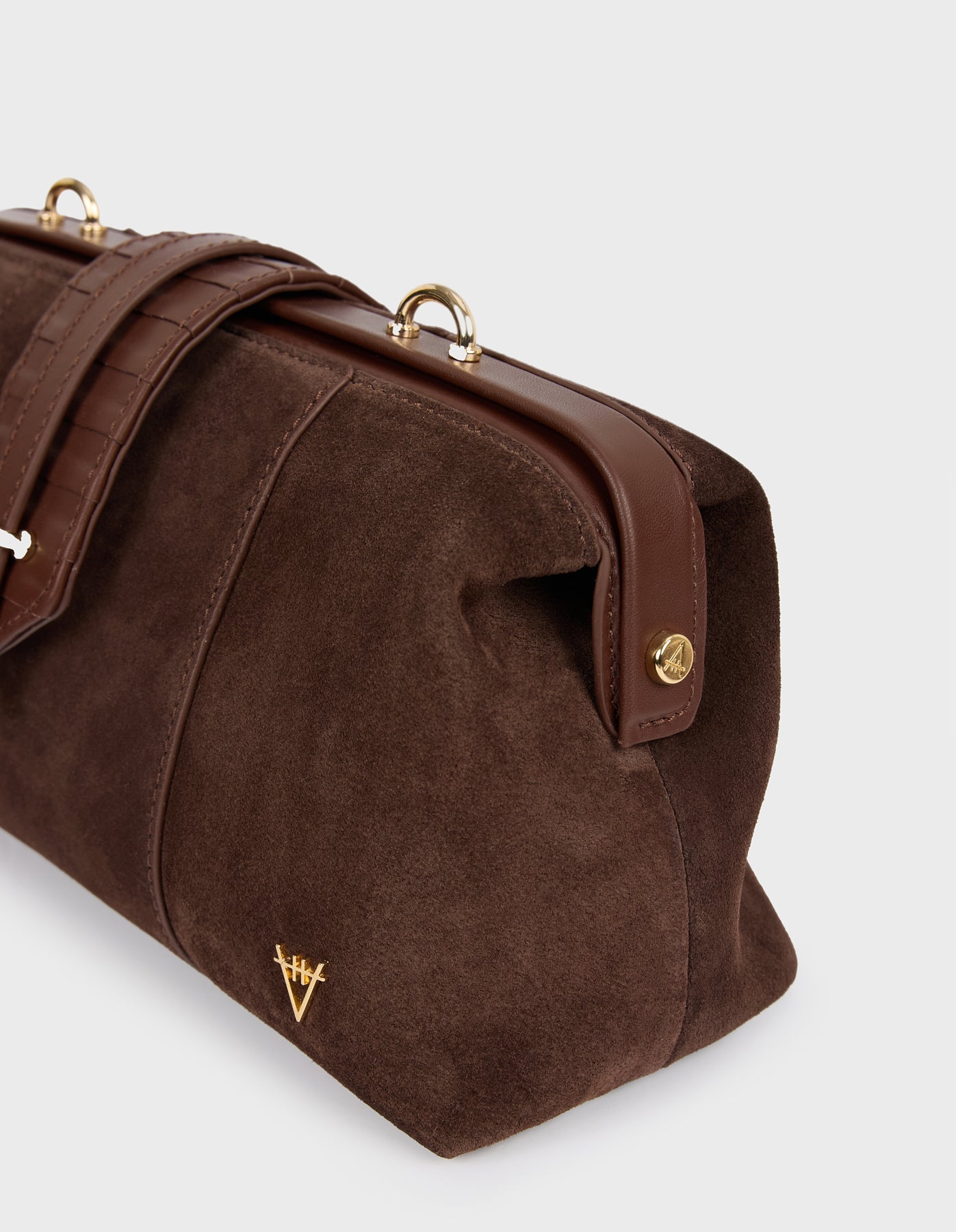 Hiva Atelier | Nubes Doctor Bag NUTSHELL SUEDE | Beautiful and Versatile Leather Accessories