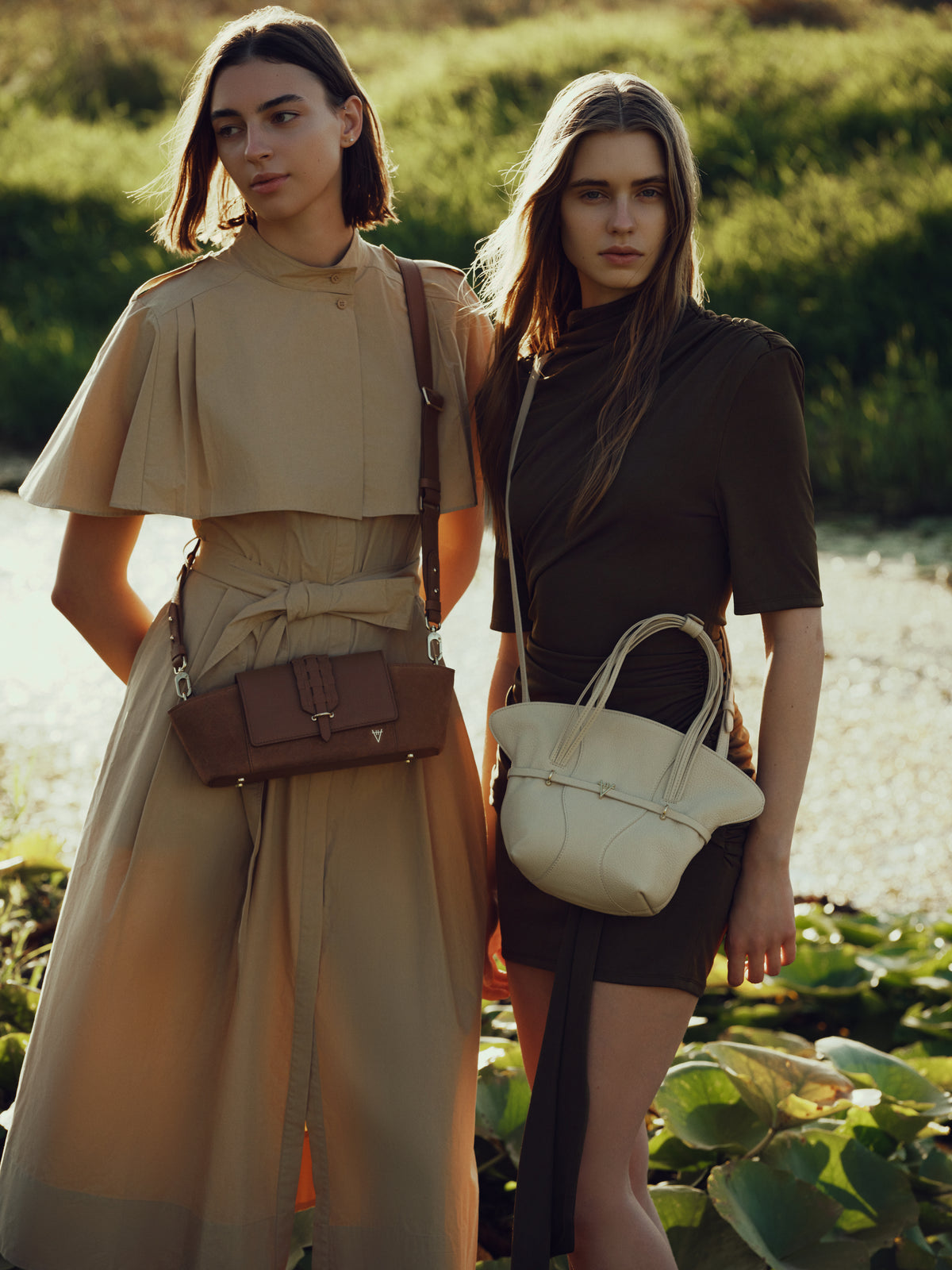 Navis Shoulder Bag