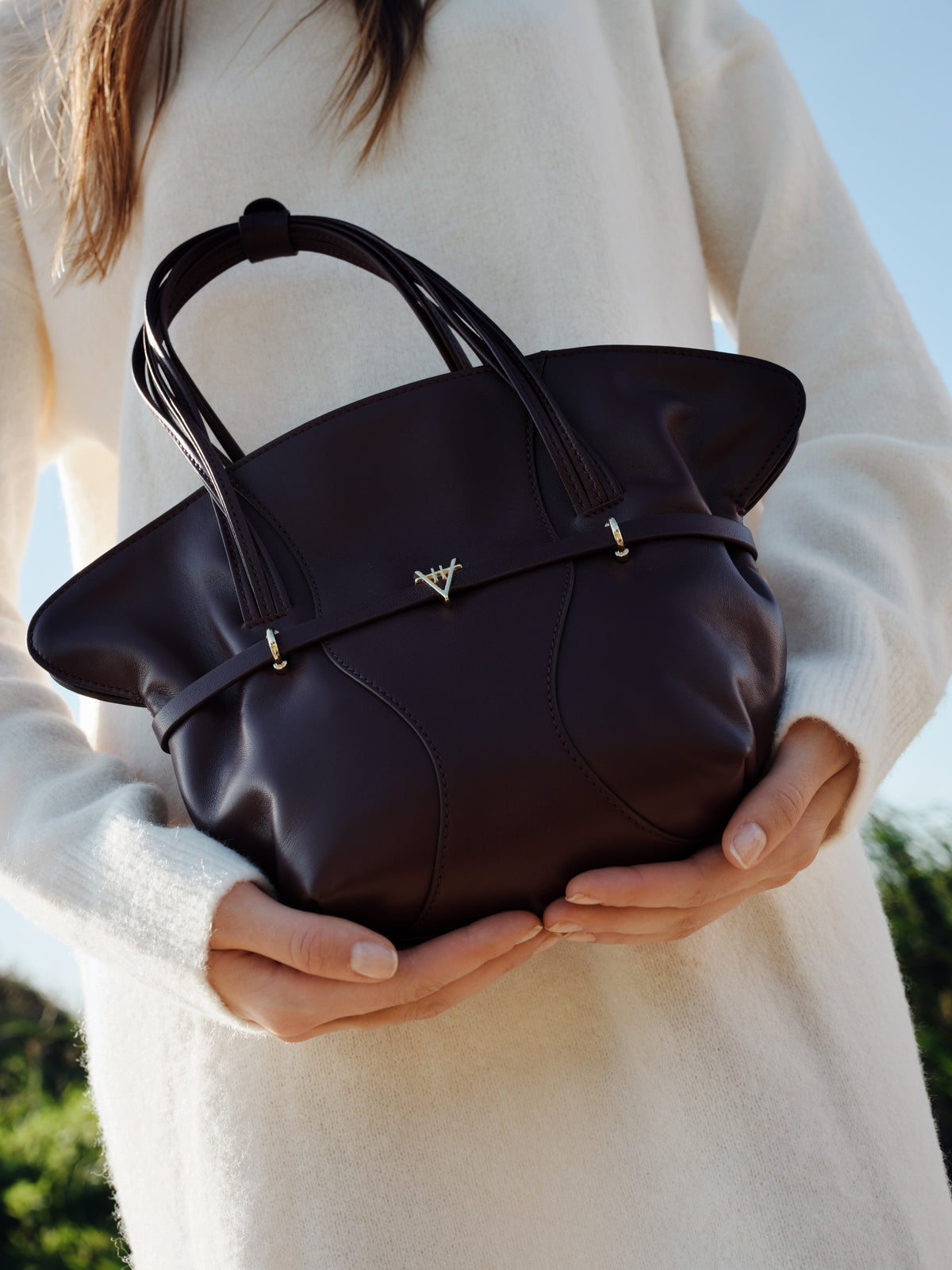 HiVa Atelier | Vela Mini Soft Wing Shoulder Bag | Beautiful and Versatile Leather Accessories