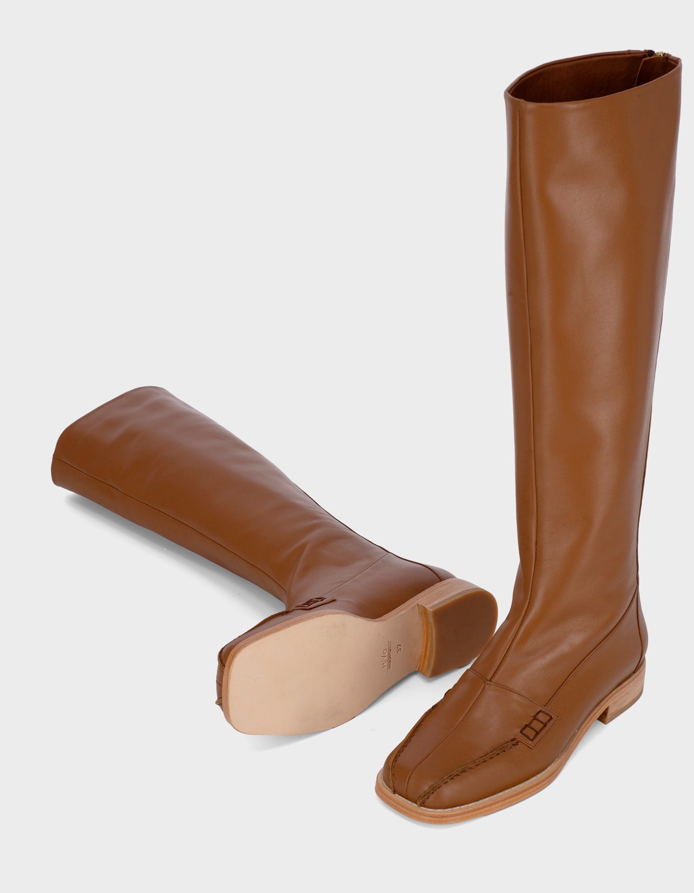 HiVa Atelier | Block Detail Knee Boots Wood | Beautiful and Versatile Leather Accessories