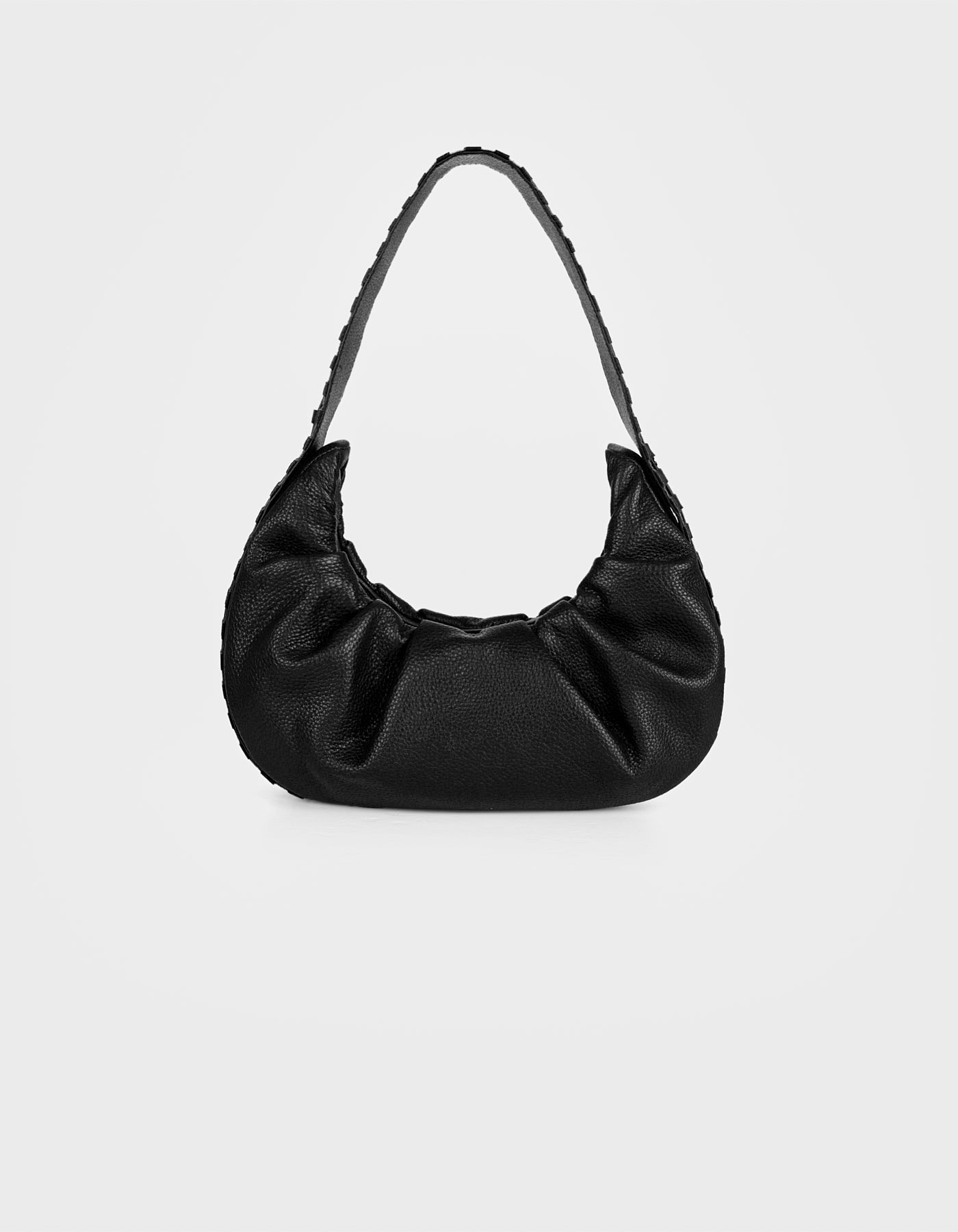 HiVa Atelier | Croissant Bag Black | Beautiful and Versatile Leather Accessories