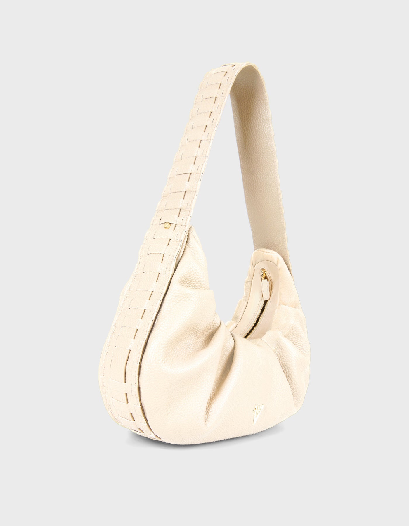 HiVa Atelier | Croissant Bag Bone | Beautiful and Versatile Leather Accessories