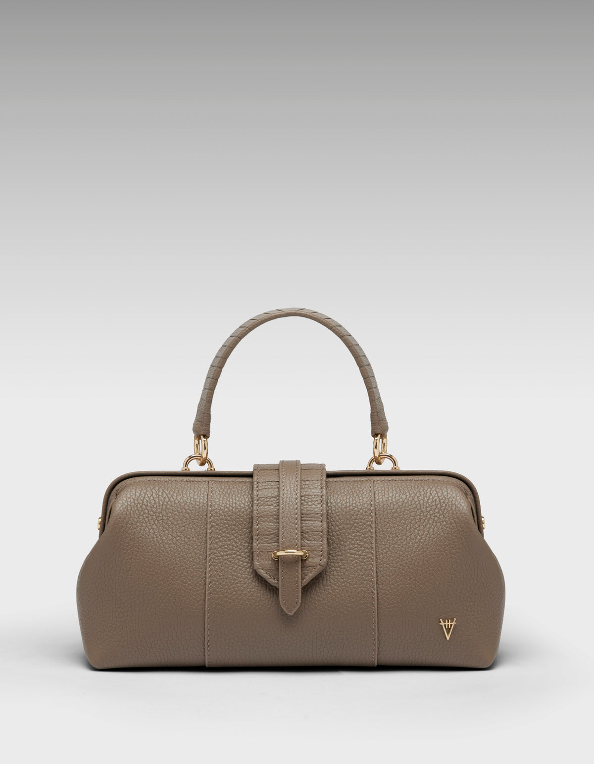 HiVa Atelier | Nubes Doctor Bag Mink | Beautiful and Versatile Leather Accessories