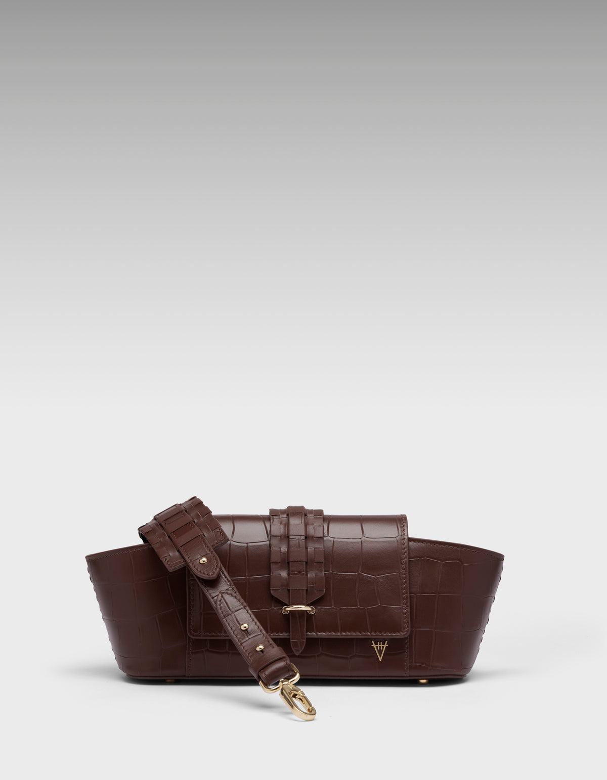 HiVa Atelier | Navis Shoulder Bag Nutshell | Beautiful and Versatile Leather Accessories