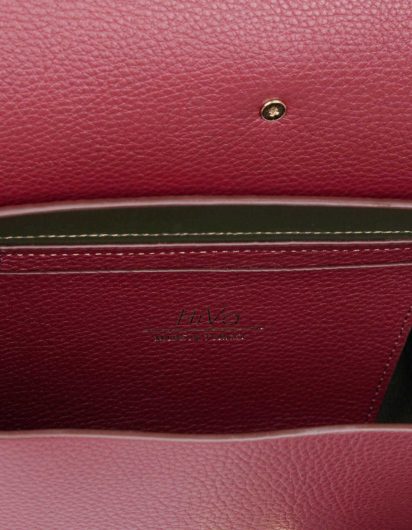 Hiva Atelier | Harmonia Shoulder Bag Burgundy | Beautiful and Versatile Leather Accessories