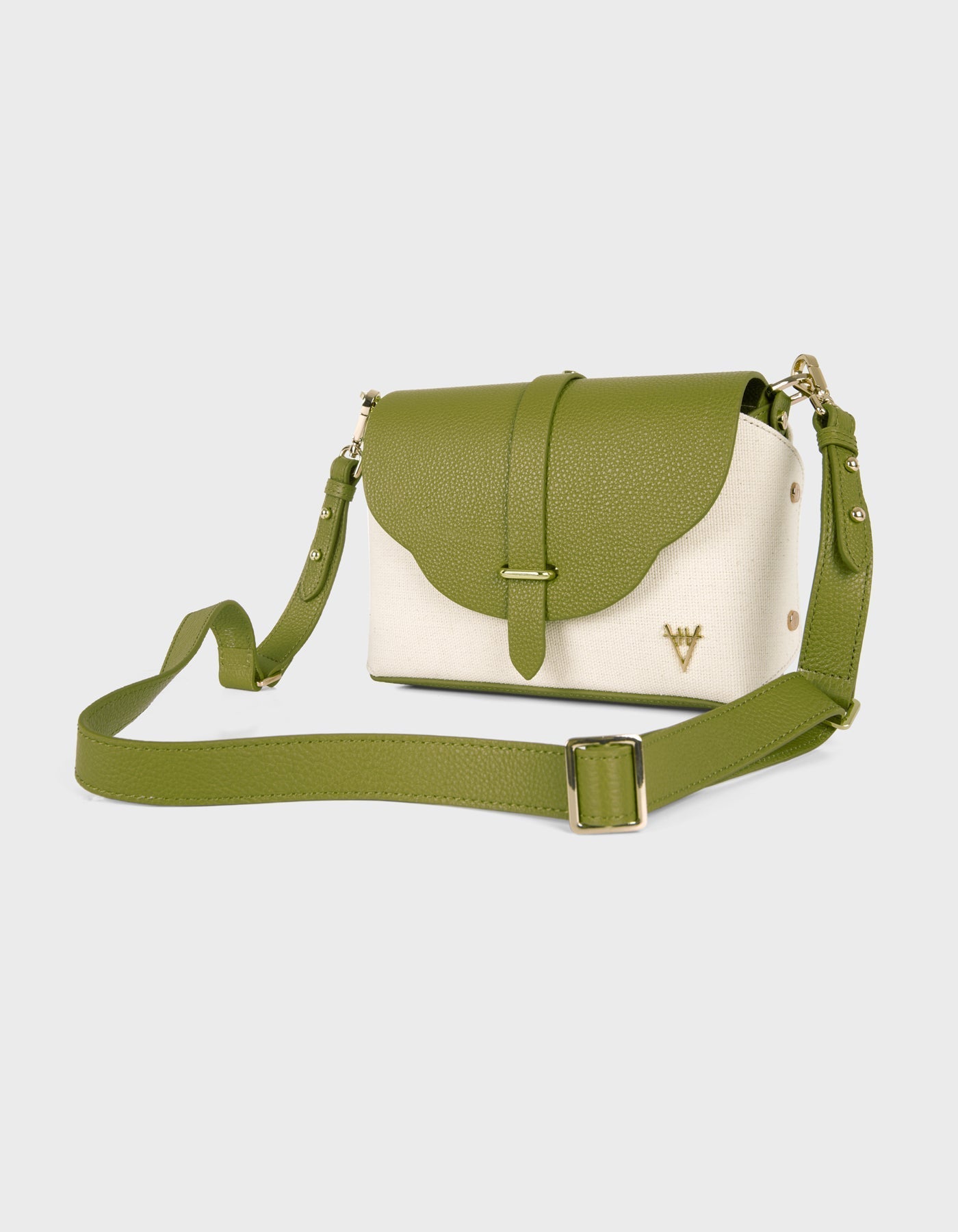 Hiva Atelier | Harmonia Shoulder Bag Canvas Olive | Beautiful and Versatile