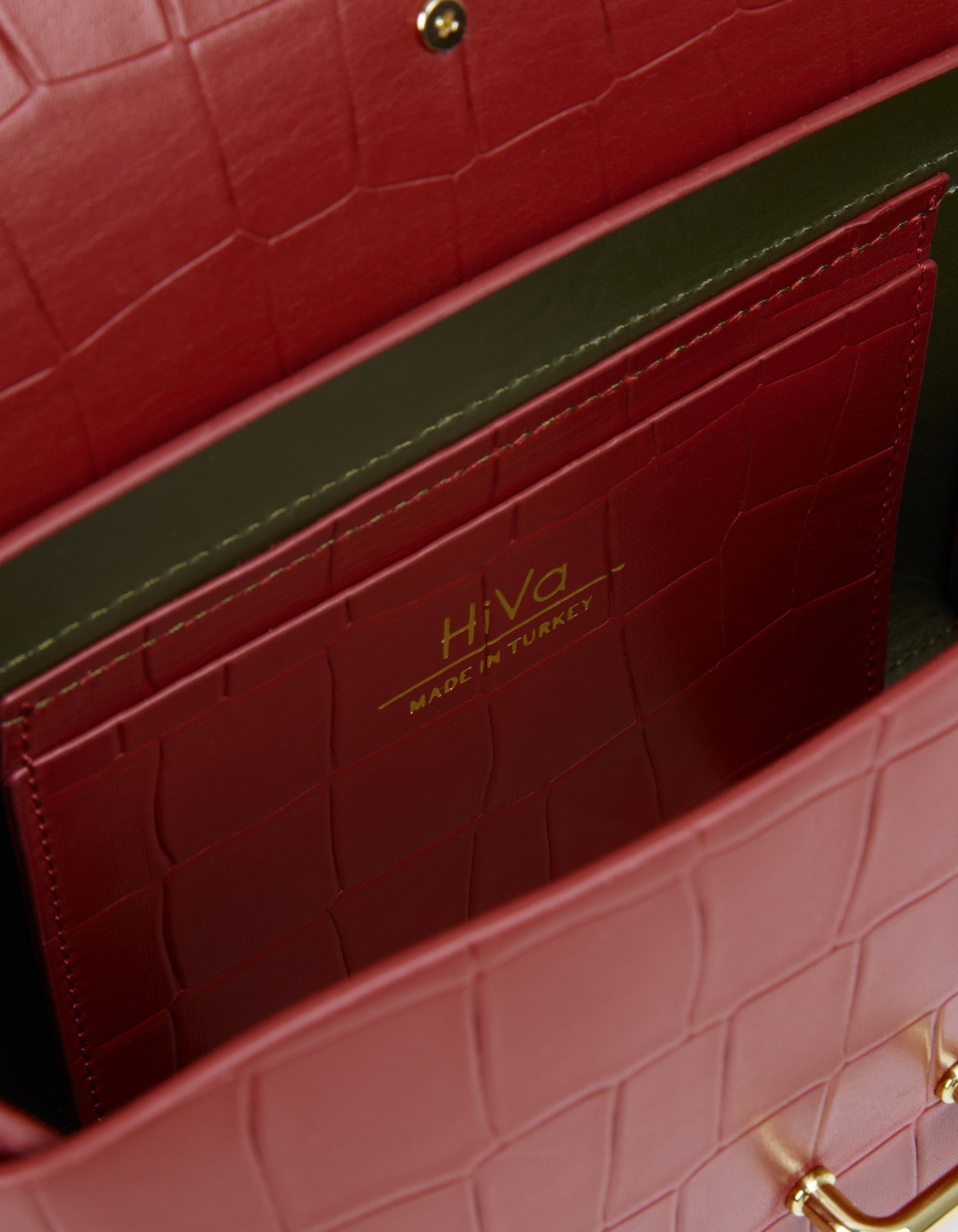 Hiva Atelier | Harmonia Shoulder Bag Croco Effect Raspberry | Beautiful and Versatile