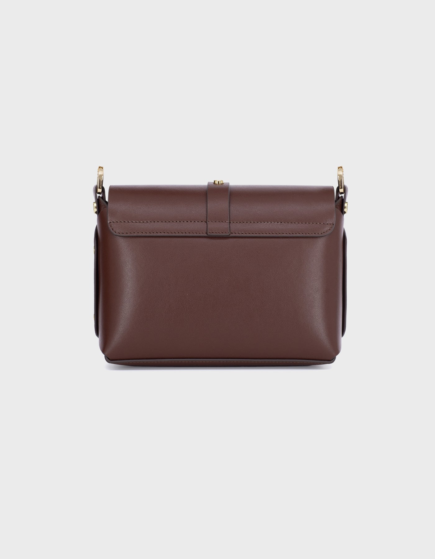 Hiva Atelier | Harmonia Shoulder Bag Nutshell | Beautiful and Versatile Leather Accessories